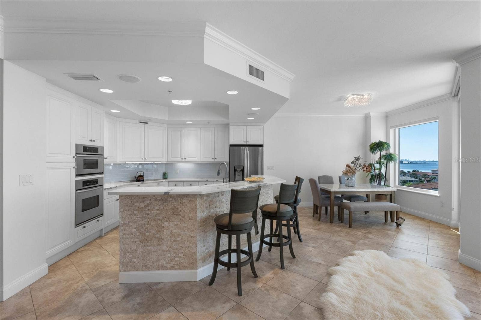 5823 BOWEN DANIEL DRIVE, #902, Tampa, FL 33616 5823 BOWEN DANIEL DRIVE, #902, Tampa, FL 33616