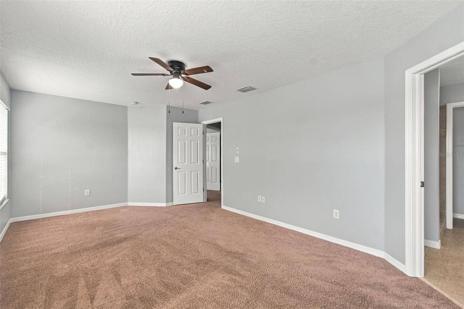 525 POWDER VIEW DRIVE, Ruskin, FL 33570 Primay Bedroom with Ensuite