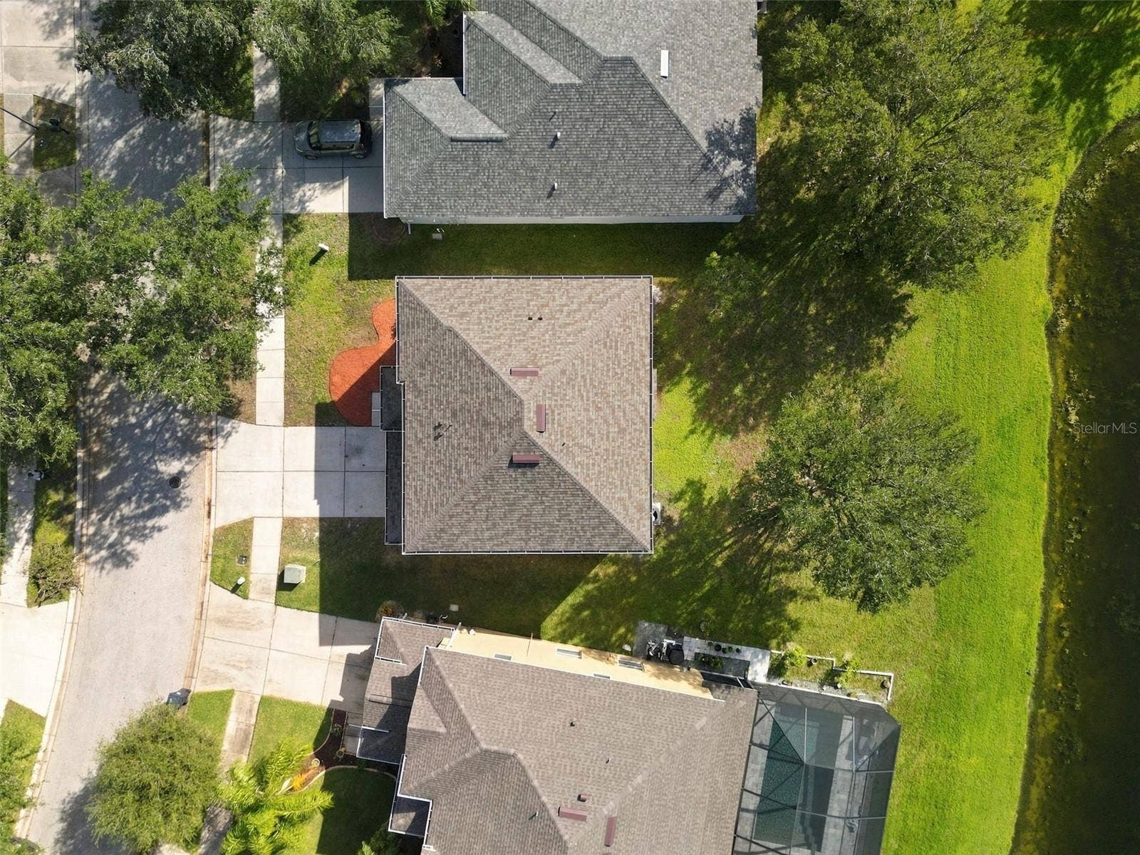 525 POWDER VIEW DRIVE, Ruskin, FL 33570 New Roof!