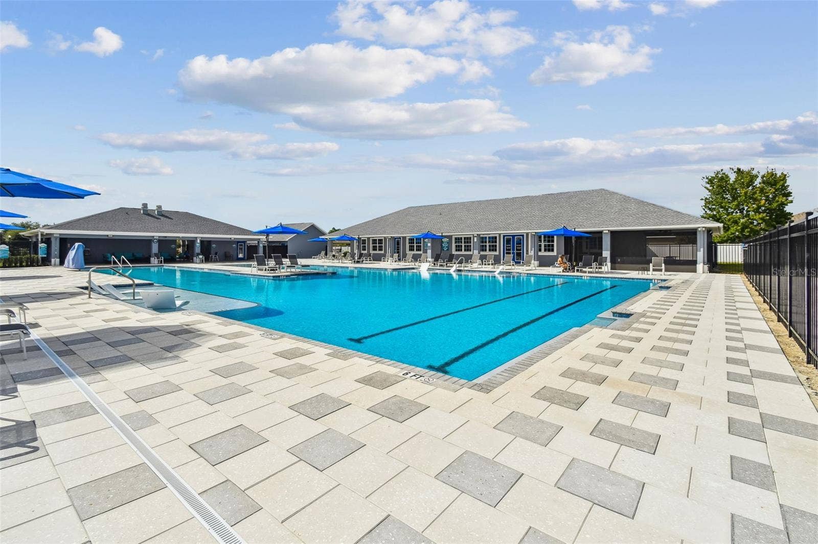 525 POWDER VIEW DRIVE, Ruskin, FL 33570 Beautiful Pool area