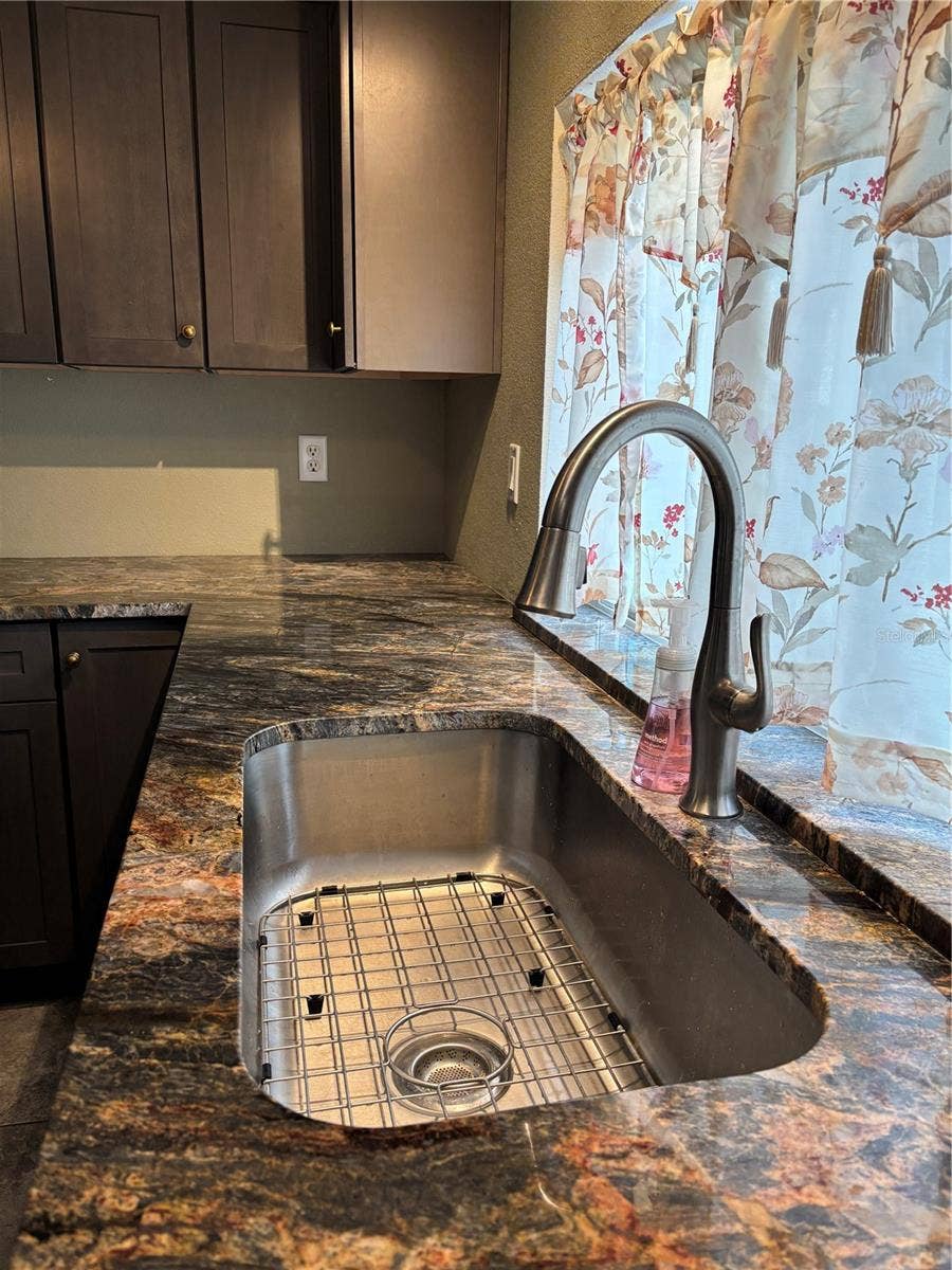 6211 WAYCROSS DRIVE, Spring Hill, FL 34606