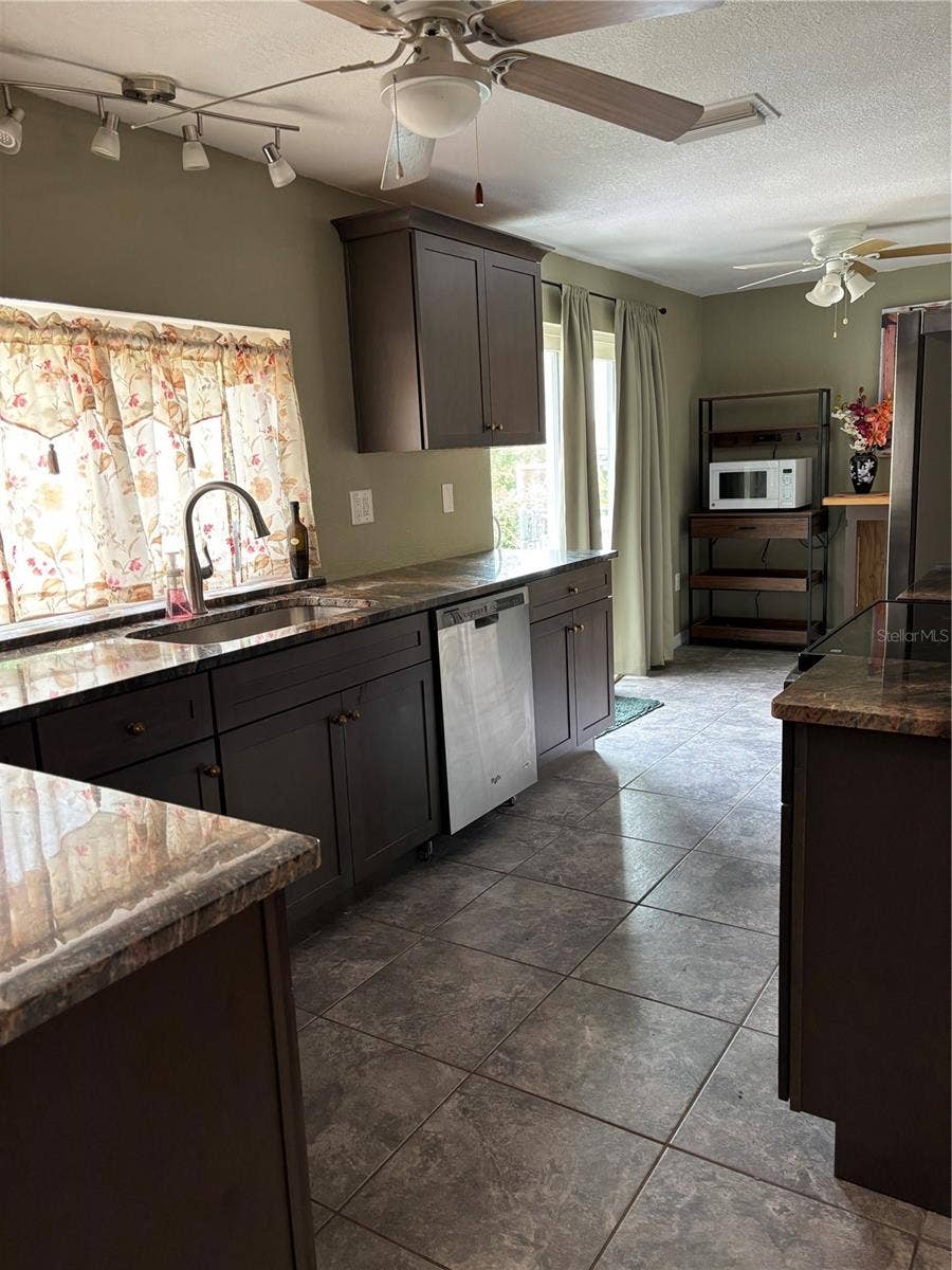 6211 WAYCROSS DRIVE, Spring Hill, FL 34606