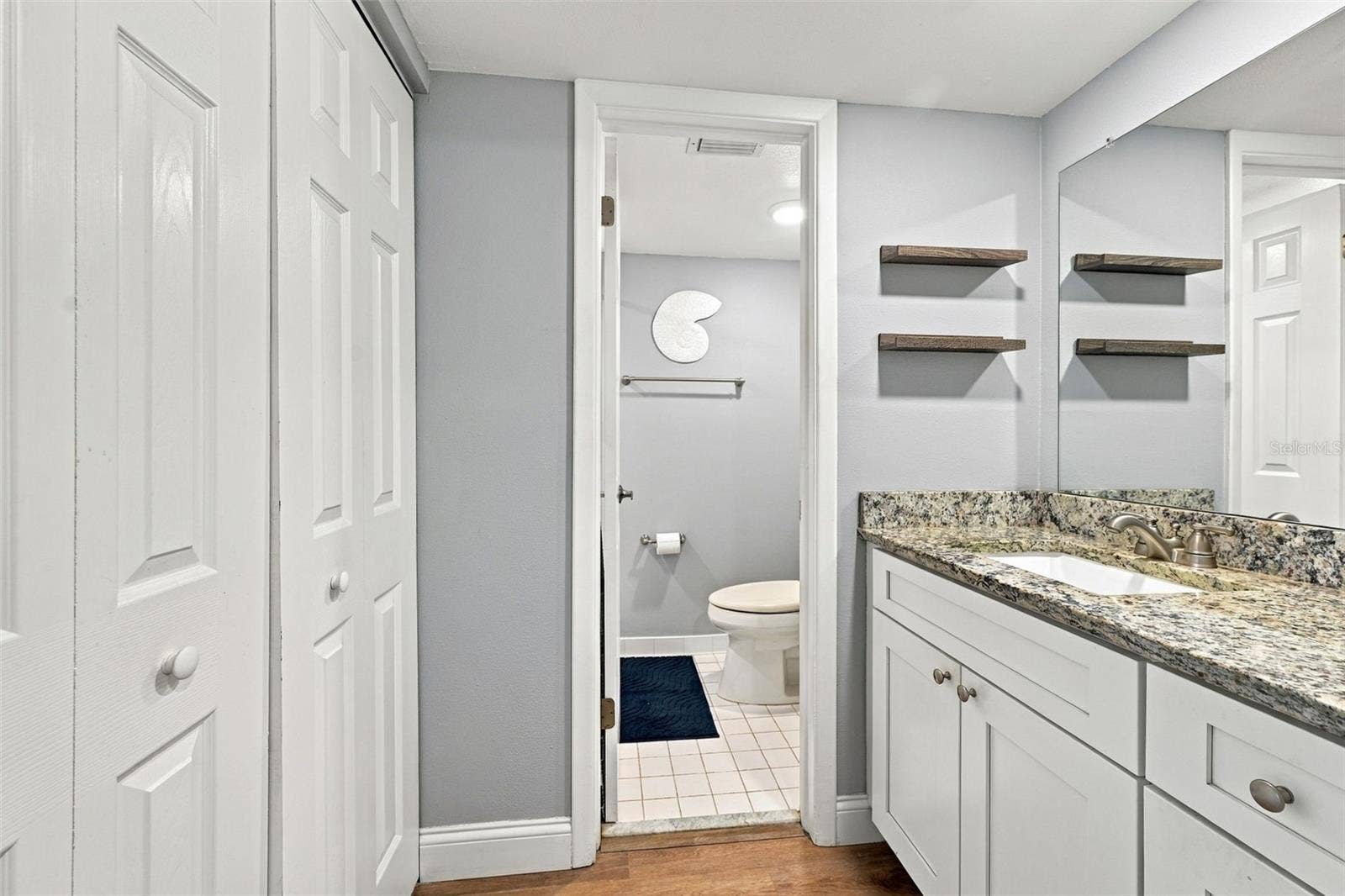 285 107TH AVENUE, #407, Treasure Island, FL 33706 Primary Bathroom