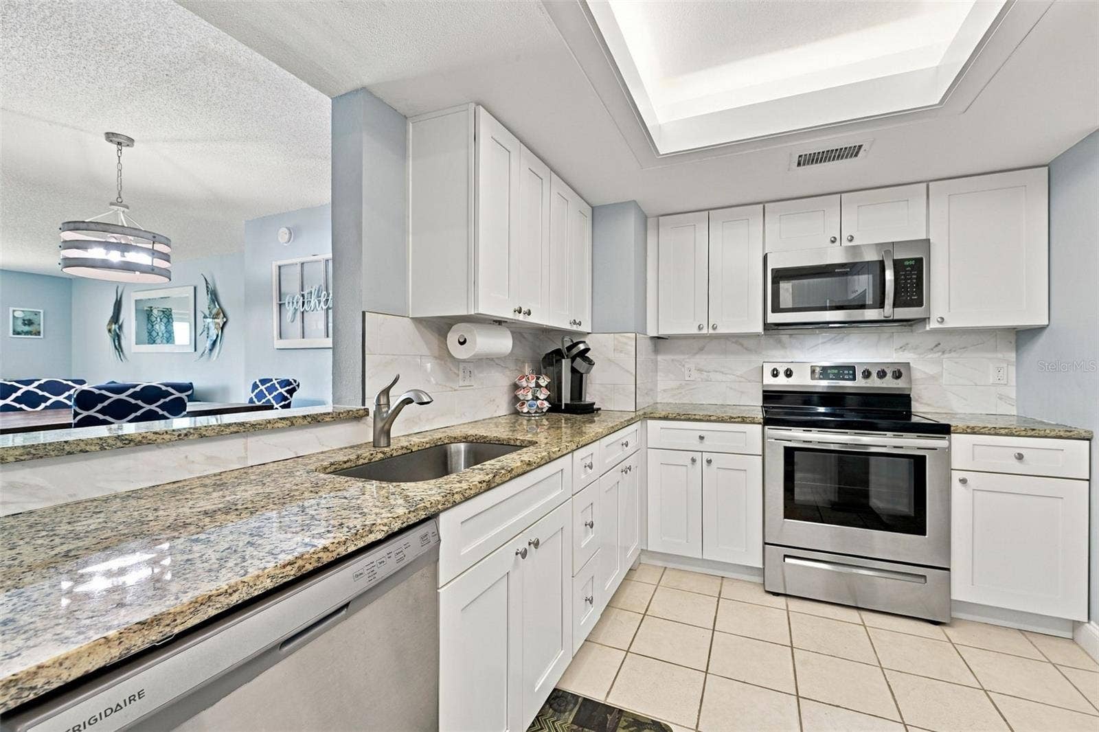 285 107TH AVENUE, #407, Treasure Island, FL 33706 285 107TH AVENUE, #407, Treasure Island, FL 33706