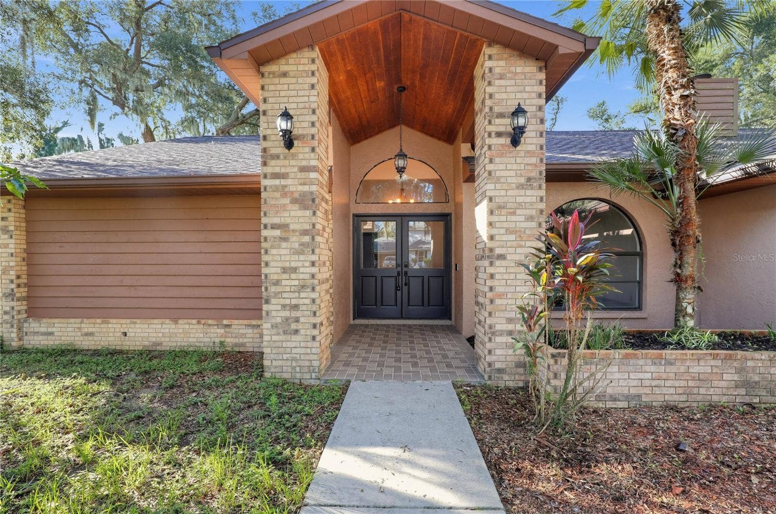1005 HOLLYBERRY COURT, Brandon, FL 33511 1005 HOLLYBERRY COURT, Brandon, FL 33511