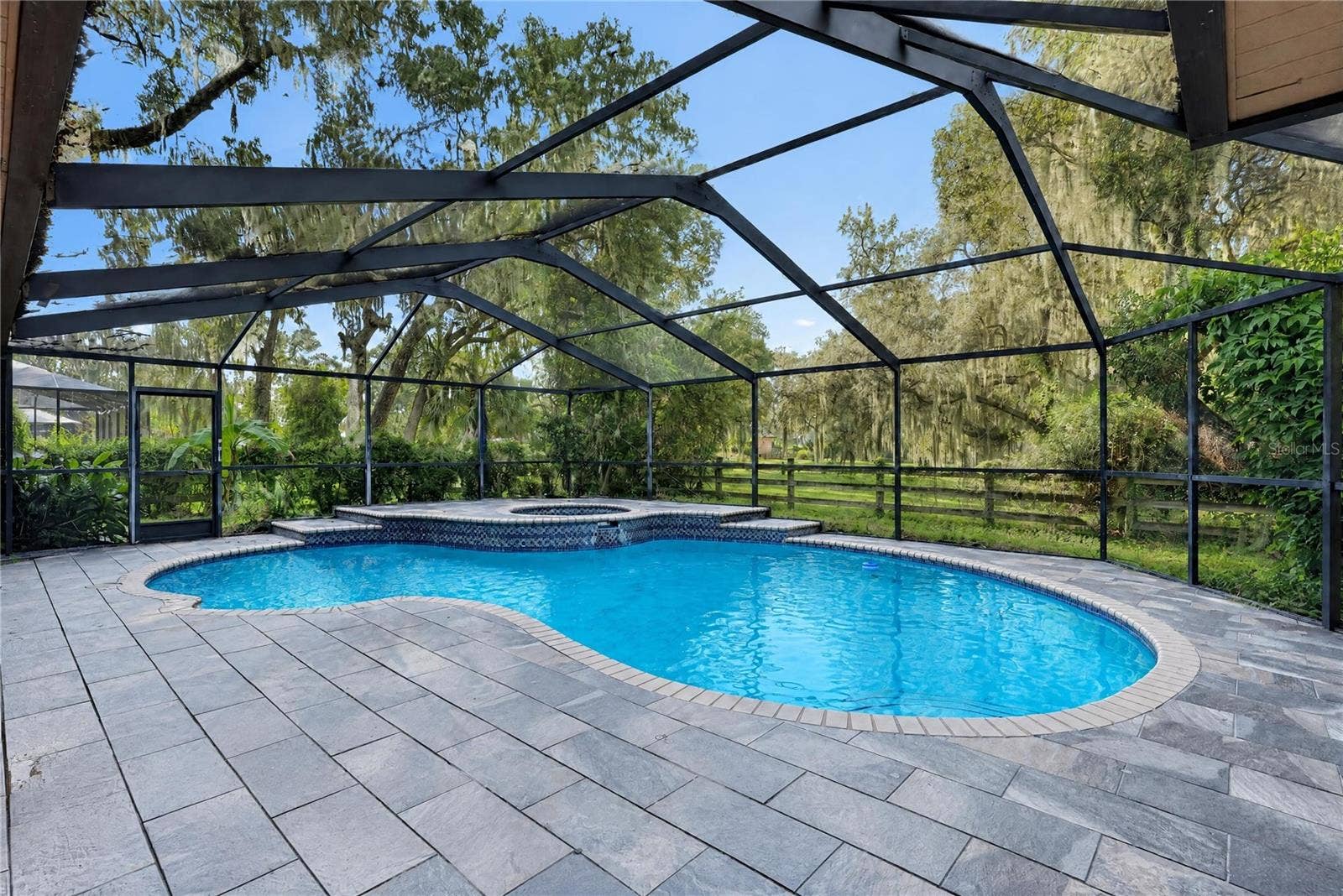 1005 HOLLYBERRY COURT, Brandon, FL 33511 1005 HOLLYBERRY COURT, Brandon, FL 33511