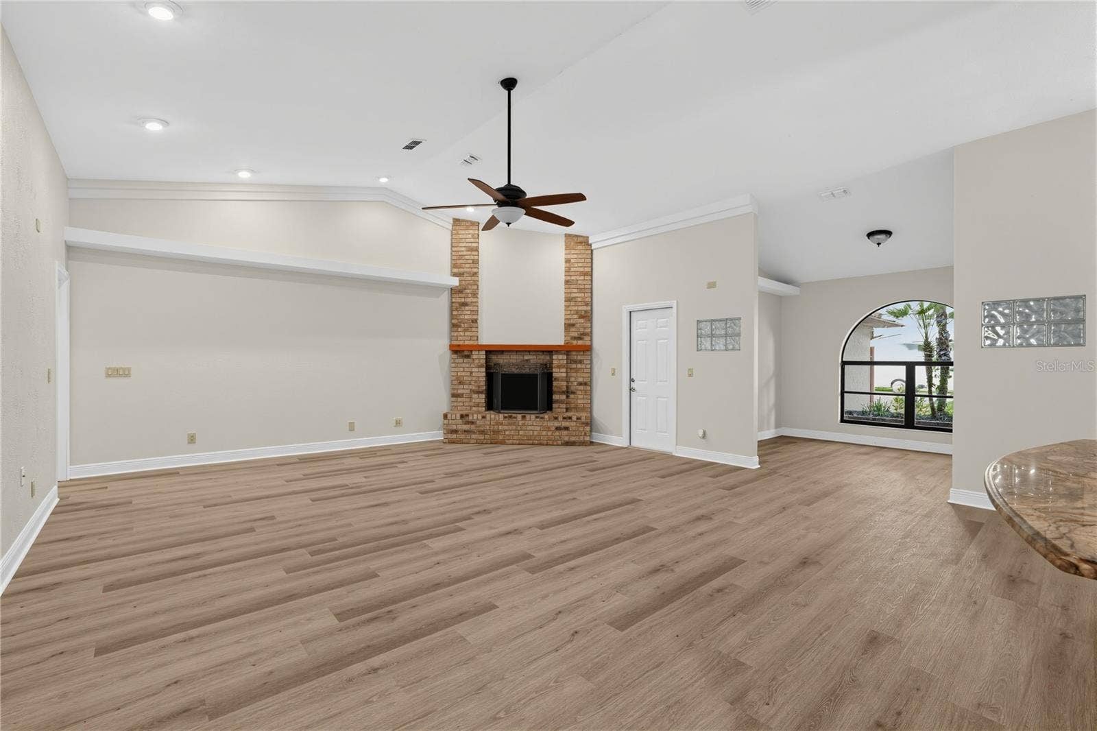 1005 HOLLYBERRY COURT, Brandon, FL 33511 1005 HOLLYBERRY COURT, Brandon, FL 33511