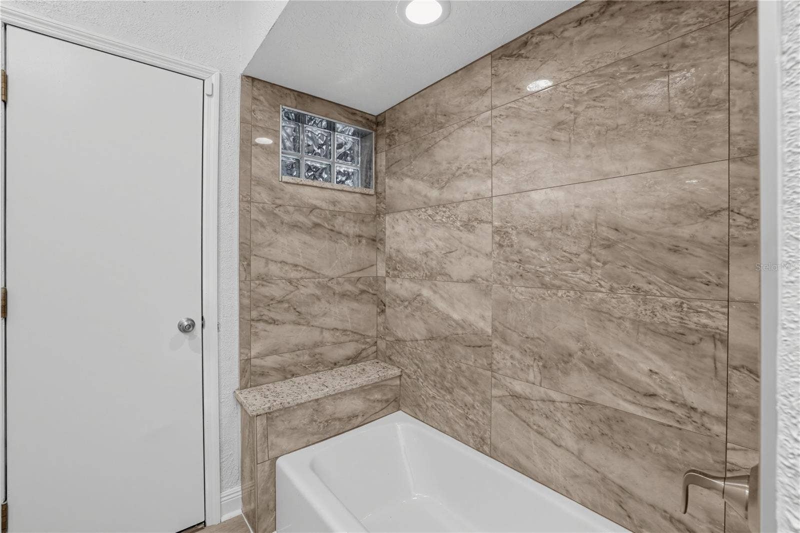 1005 HOLLYBERRY COURT, Brandon, FL 33511 1005 HOLLYBERRY COURT, Brandon, FL 33511