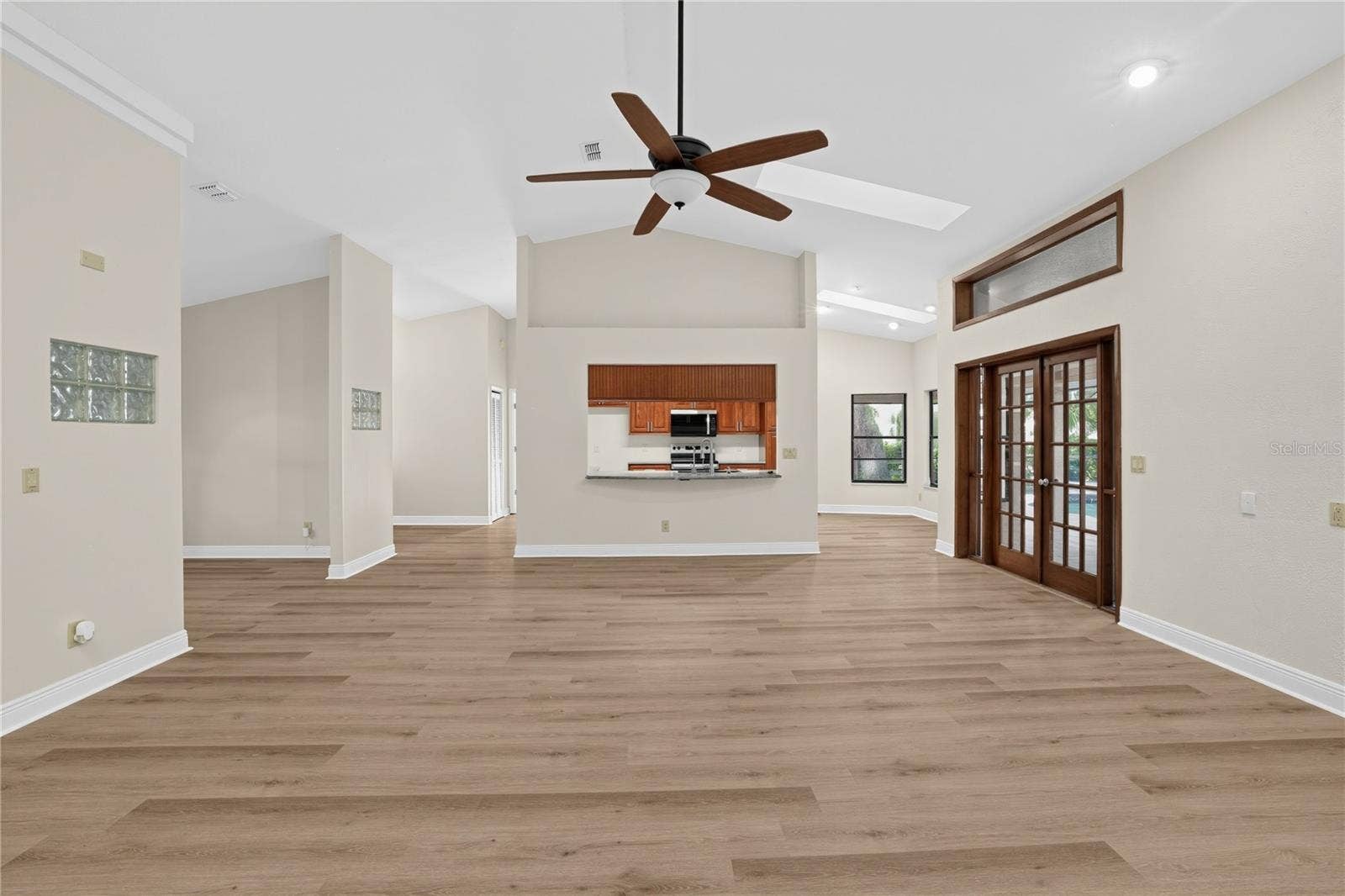 1005 HOLLYBERRY COURT, Brandon, FL 33511 1005 HOLLYBERRY COURT, Brandon, FL 33511