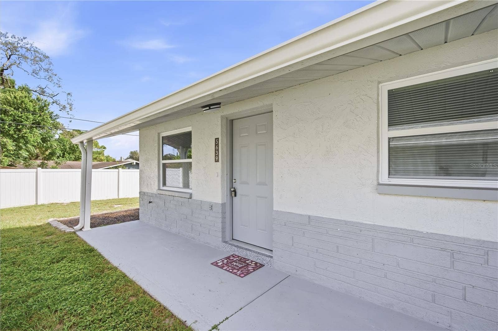 5639 GOLDEN NUGGET DRIVE, Holiday, FL 34690 5639 GOLDEN NUGGET DRIVE, Holiday, FL 34690