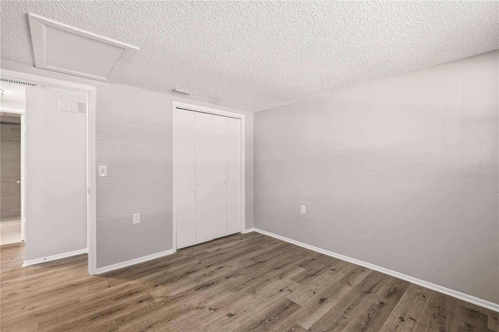 5639 GOLDEN NUGGET DRIVE, Holiday, FL 34690 5639 GOLDEN NUGGET DRIVE, Holiday, FL 34690