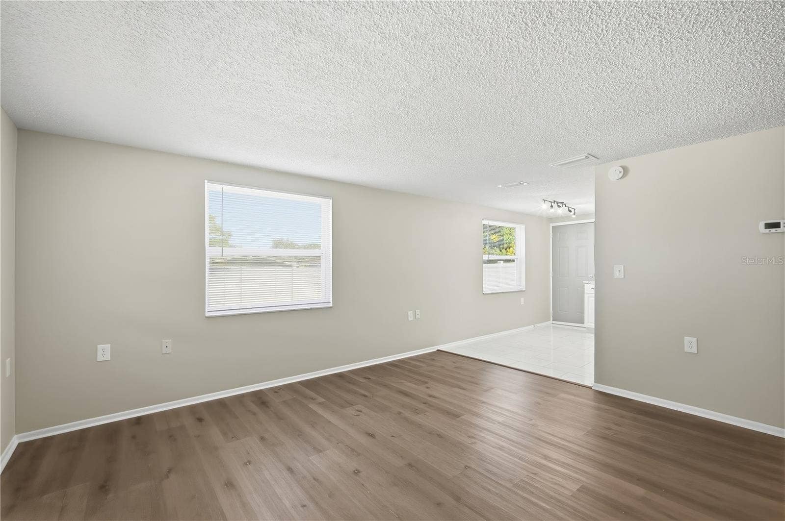 5639 GOLDEN NUGGET DRIVE, Holiday, FL 34690 5639 GOLDEN NUGGET DRIVE, Holiday, FL 34690
