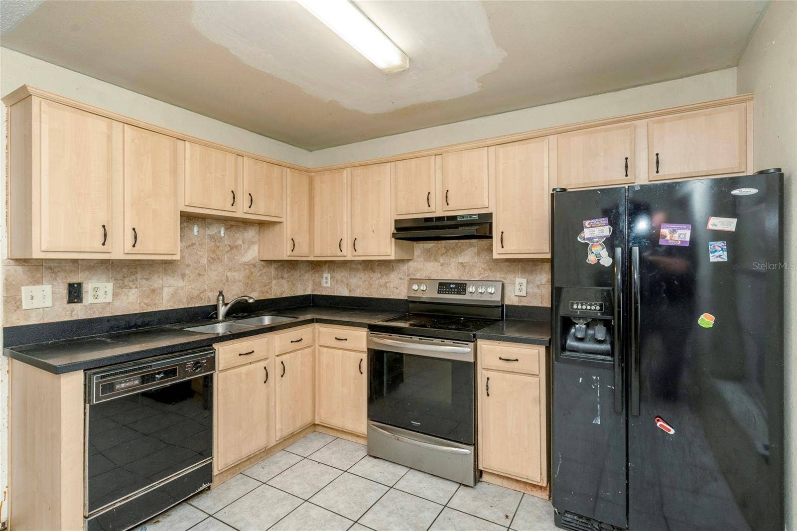 1002 PINE RIDGE CIRCLE, Brandon, FL 33511