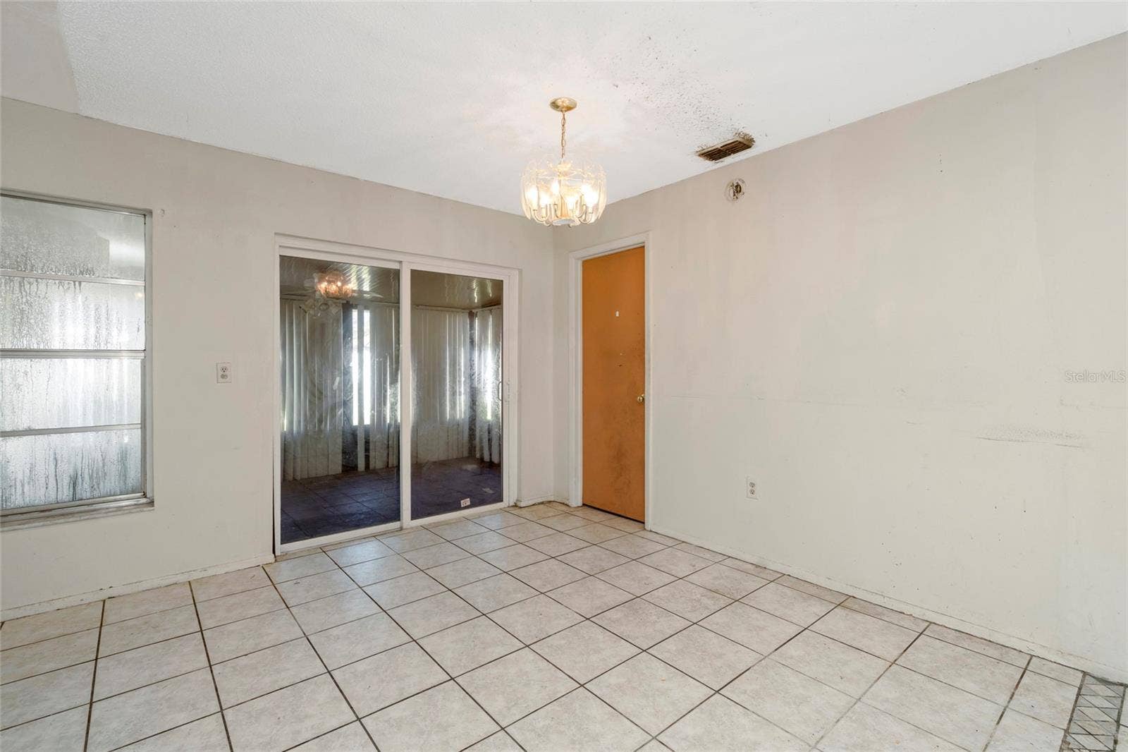 1002 PINE RIDGE CIRCLE, Brandon, FL 33511