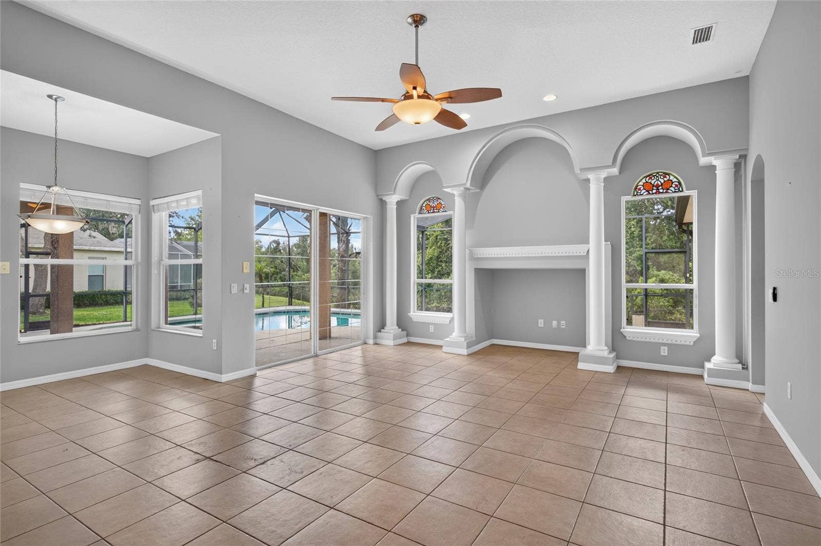 12263 CREEK EDGE DRIVE, Riverview, FL 33579 12263 CREEK EDGE DRIVE, Riverview, FL 33579