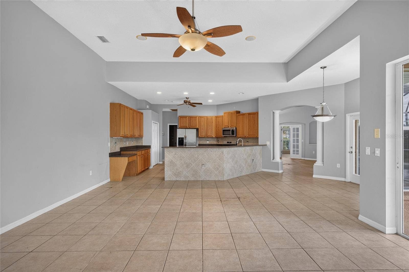 12263 CREEK EDGE DRIVE, Riverview, FL 33579 12263 CREEK EDGE DRIVE, Riverview, FL 33579