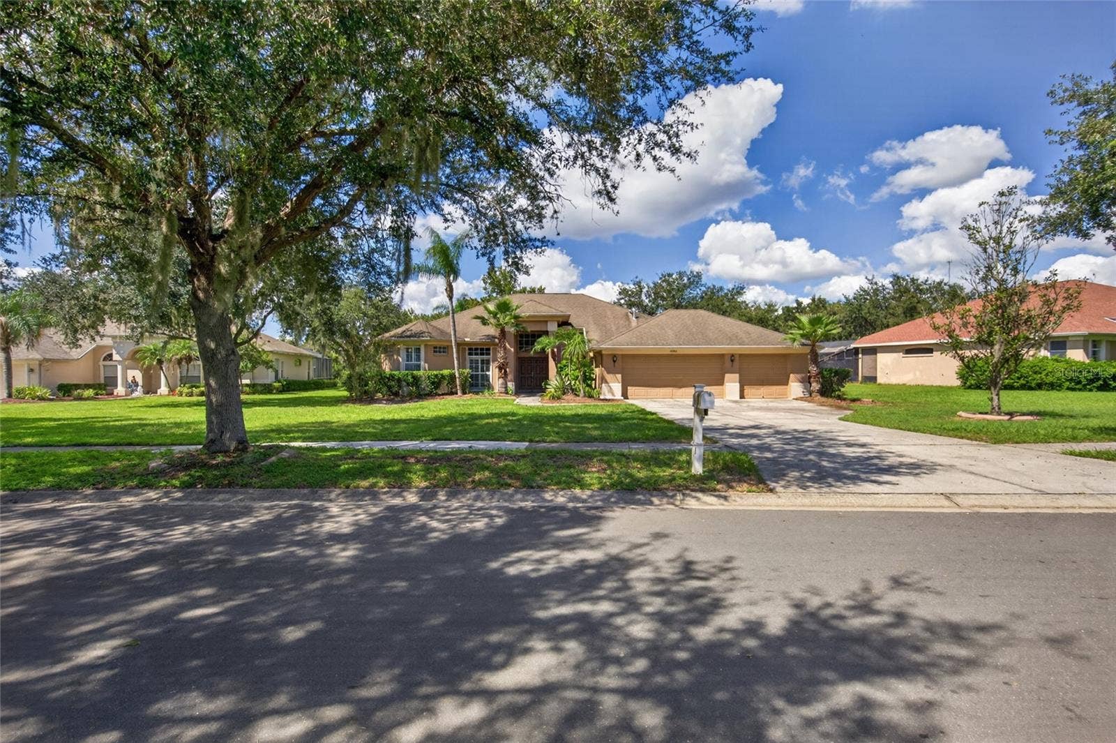 12263 CREEK EDGE DRIVE, Riverview, FL 33579 12263 CREEK EDGE DRIVE, Riverview, FL 33579