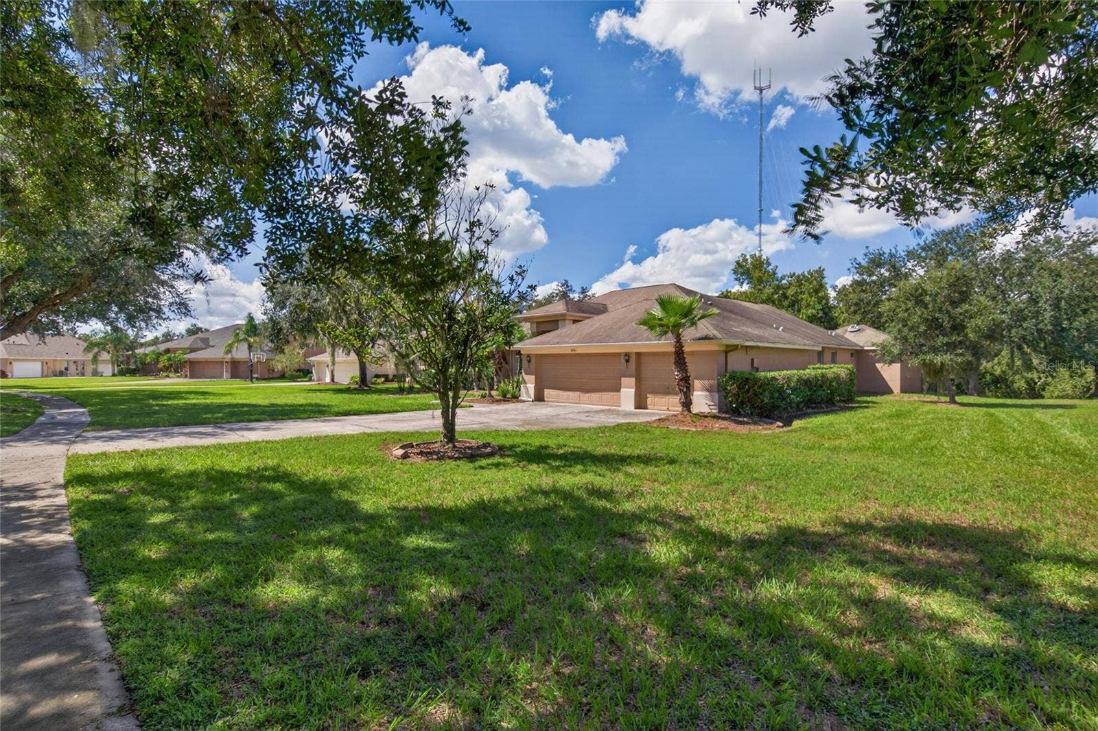 12263 CREEK EDGE DRIVE, Riverview, FL 33579 12263 CREEK EDGE DRIVE, Riverview, FL 33579