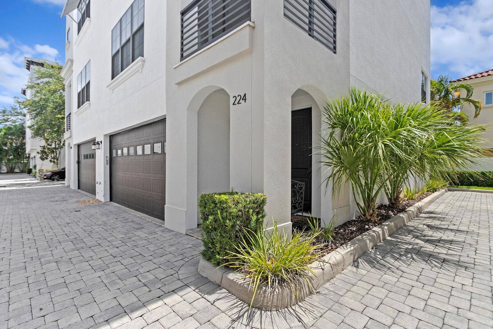 224 S AUDUBON AVENUE, Tampa, FL 33609 224 S AUDUBON AVENUE, Tampa, FL 33609