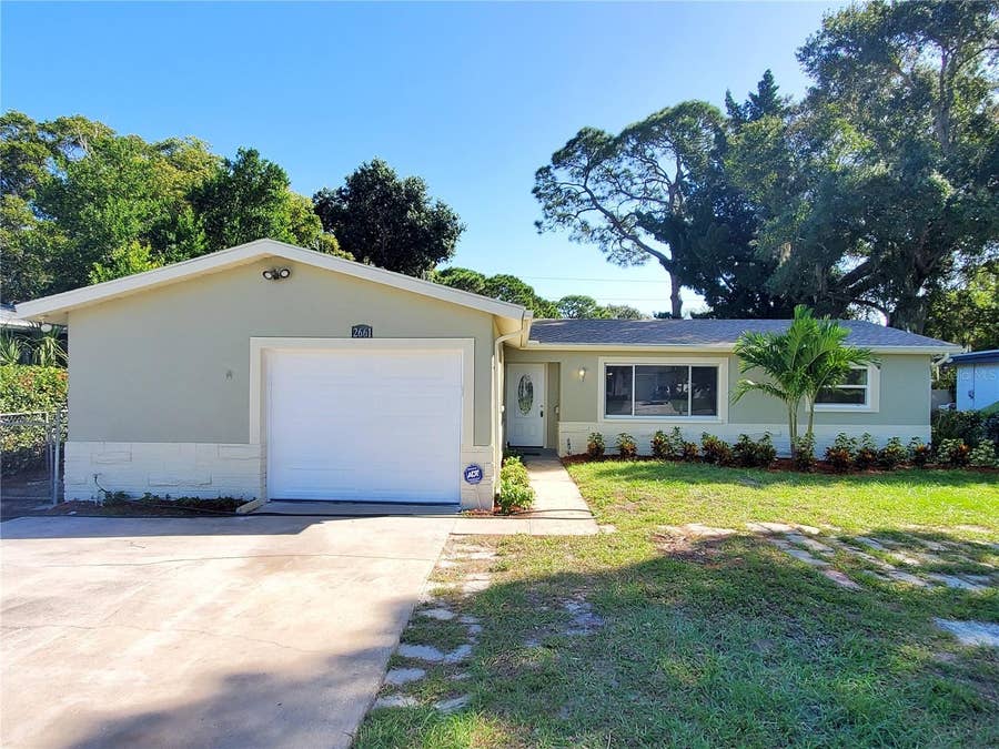 Property photo for 2661 COLUMBUS WAY S, St Petersburg, FL
