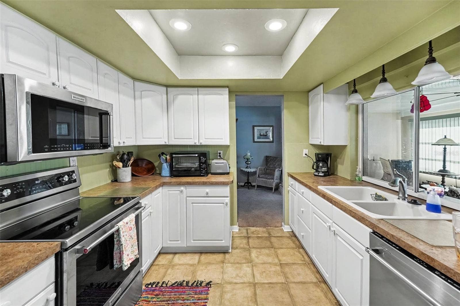 8727 143RD STREET, Seminole, FL 33776