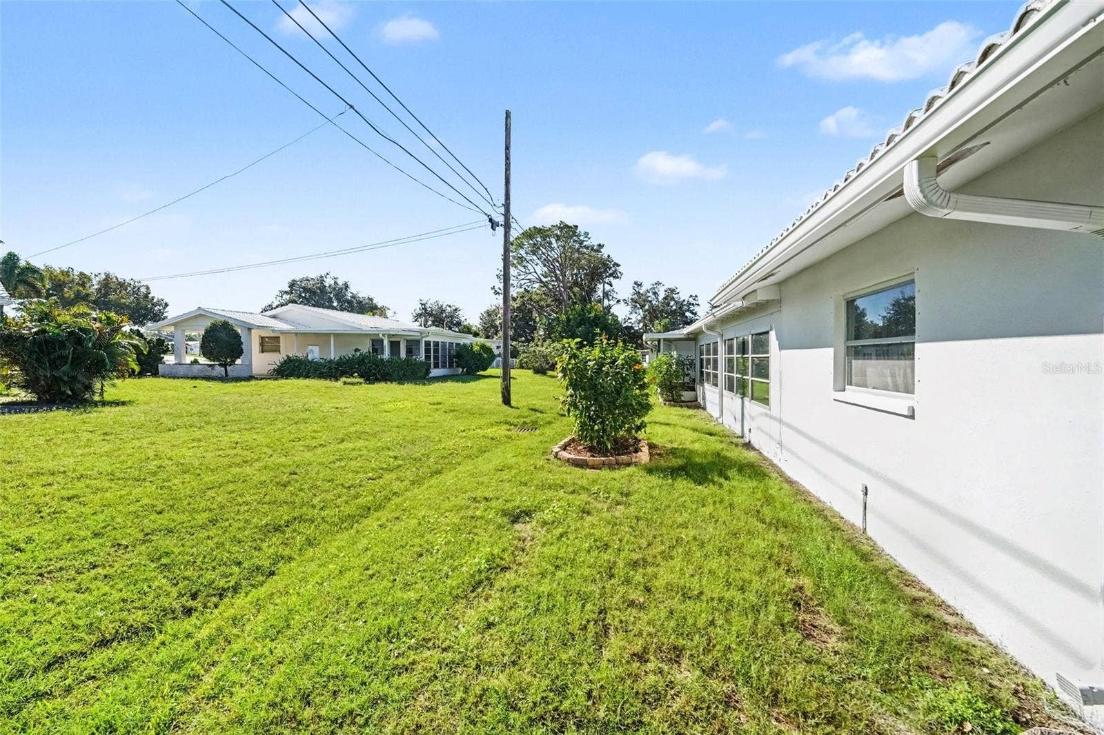 8727 143RD STREET, Seminole, FL 33776