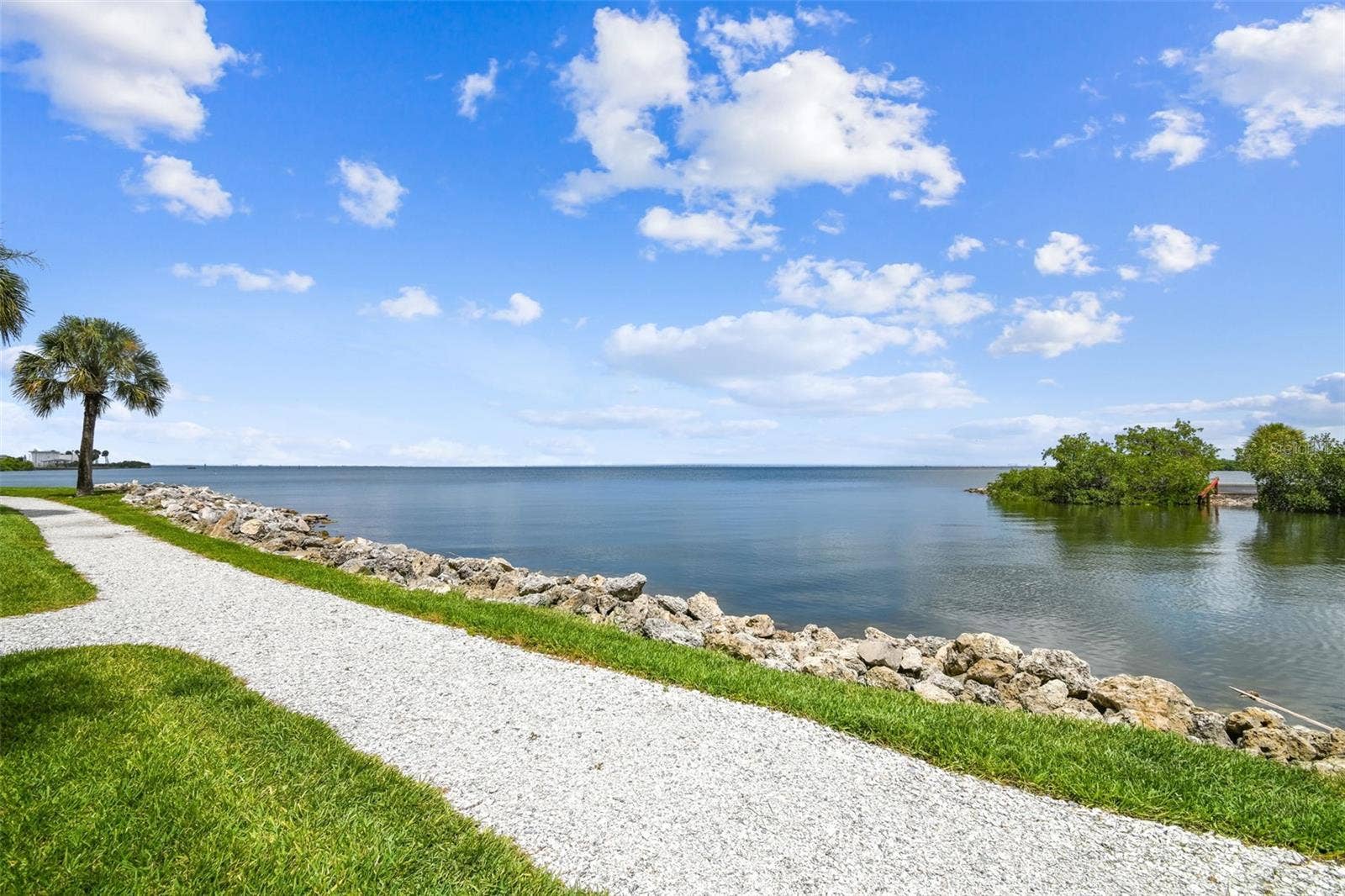 5000 CULBREATH KEY WAY, #9-313, Tampa, FL 33611 5000 CULBREATH KEY WAY, #9-313, Tampa, FL 33611