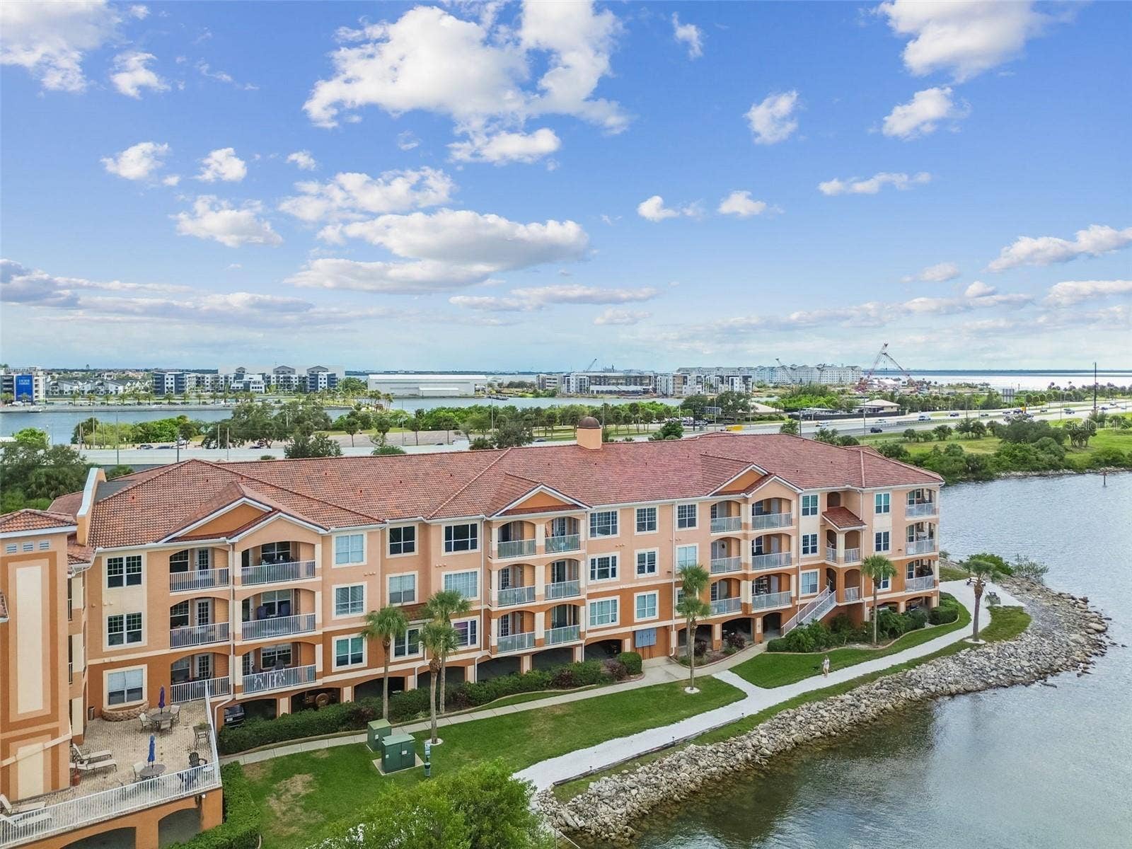 5000 CULBREATH KEY WAY, #9-313, Tampa, FL 33611 5000 CULBREATH KEY WAY, #9-313, Tampa, FL 33611