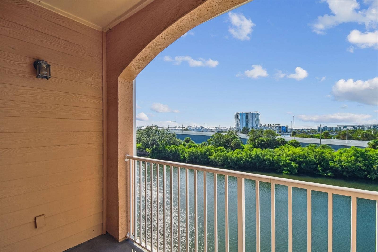 5000 CULBREATH KEY WAY, #9-313, Tampa, FL 33611 5000 CULBREATH KEY WAY, #9-313, Tampa, FL 33611