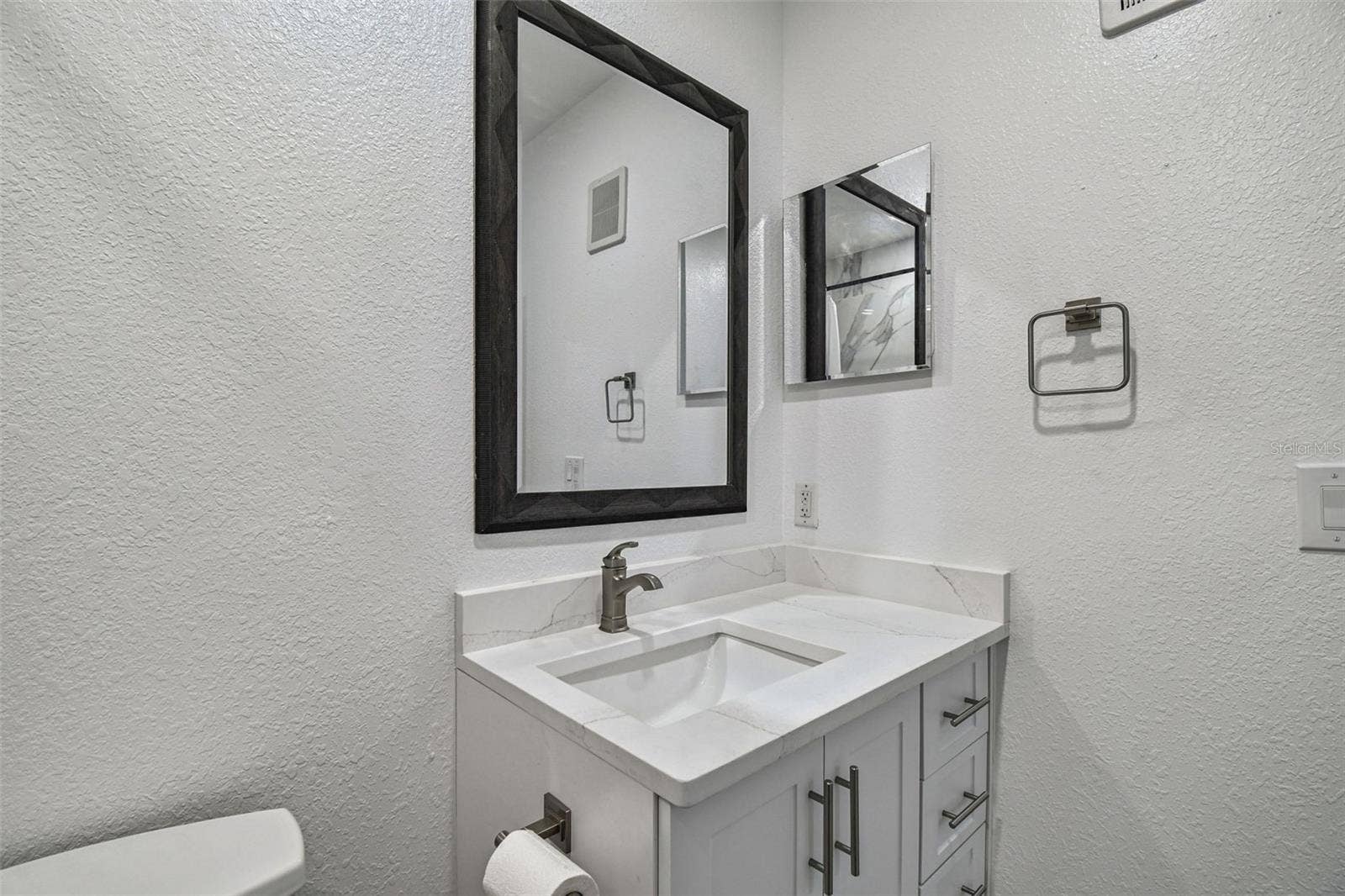 5000 CULBREATH KEY WAY, #9-313, Tampa, FL 33611 5000 CULBREATH KEY WAY, #9-313, Tampa, FL 33611