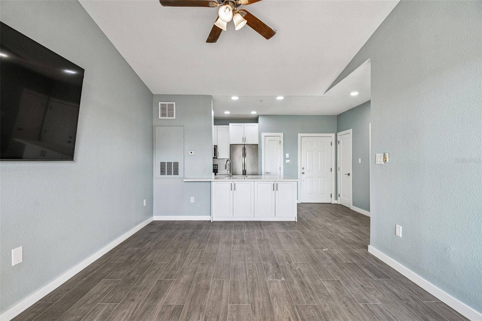 5000 CULBREATH KEY WAY, #9-313, Tampa, FL 33611 5000 CULBREATH KEY WAY, #9-313, Tampa, FL 33611
