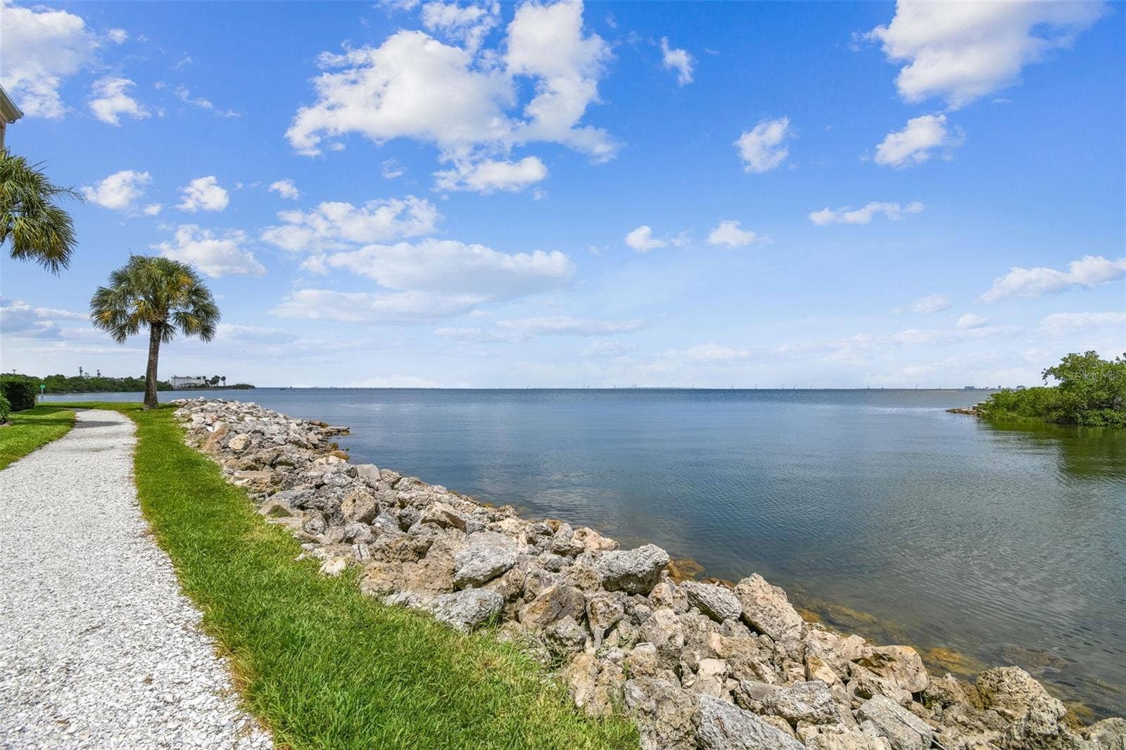5000 CULBREATH KEY WAY, #9-313, Tampa, FL 33611 5000 CULBREATH KEY WAY, #9-313, Tampa, FL 33611