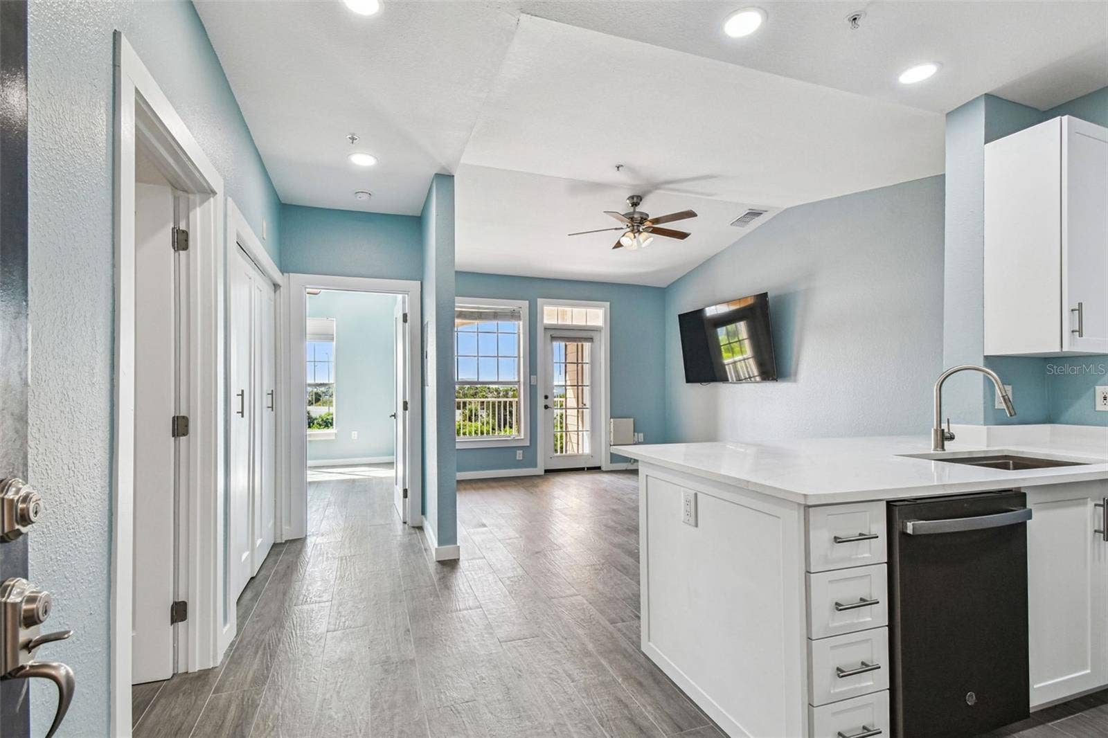 5000 CULBREATH KEY WAY, #9-313, Tampa, FL 33611 5000 CULBREATH KEY WAY, #9-313, Tampa, FL 33611