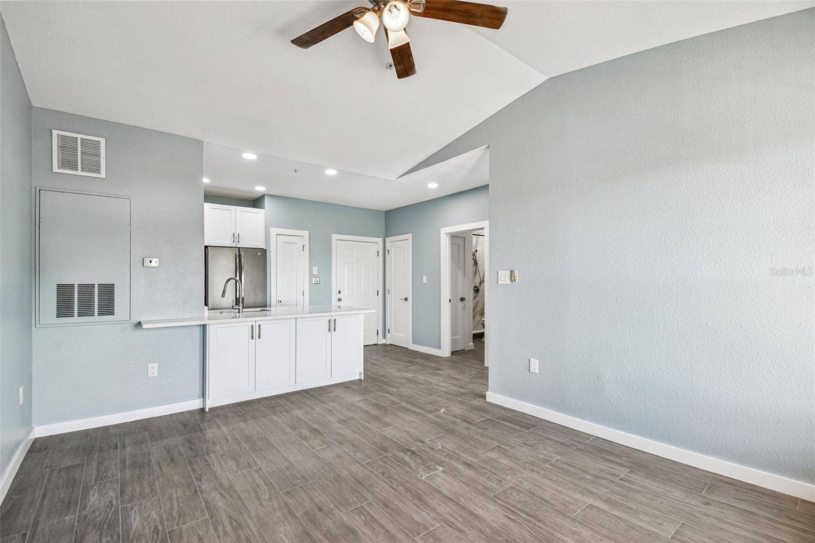 5000 CULBREATH KEY WAY, #9-313, Tampa, FL 33611 5000 CULBREATH KEY WAY, #9-313, Tampa, FL 33611