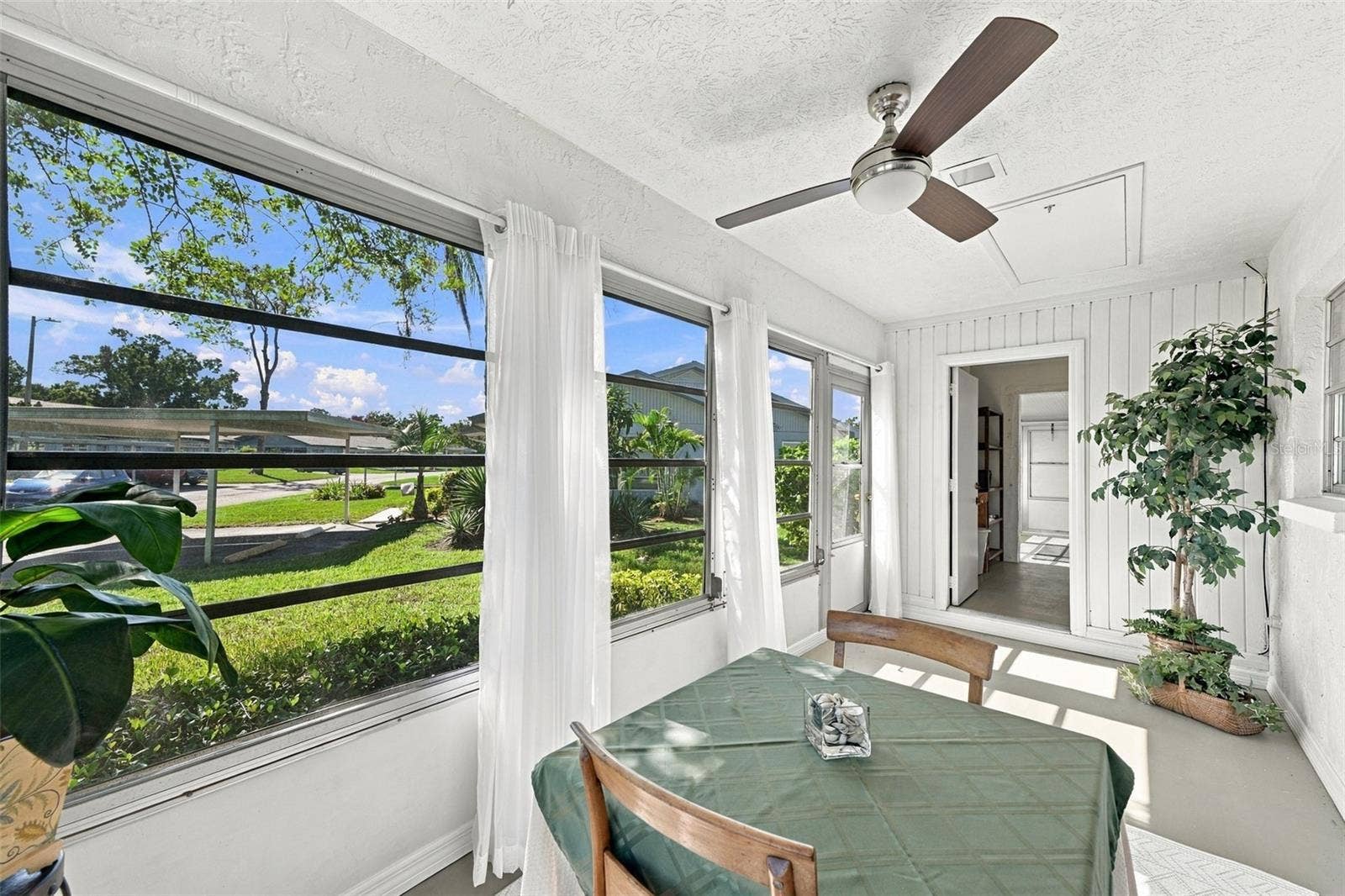 404 FLANBOROUGH TRAIL, #A, Sun City Center, FL 33573
