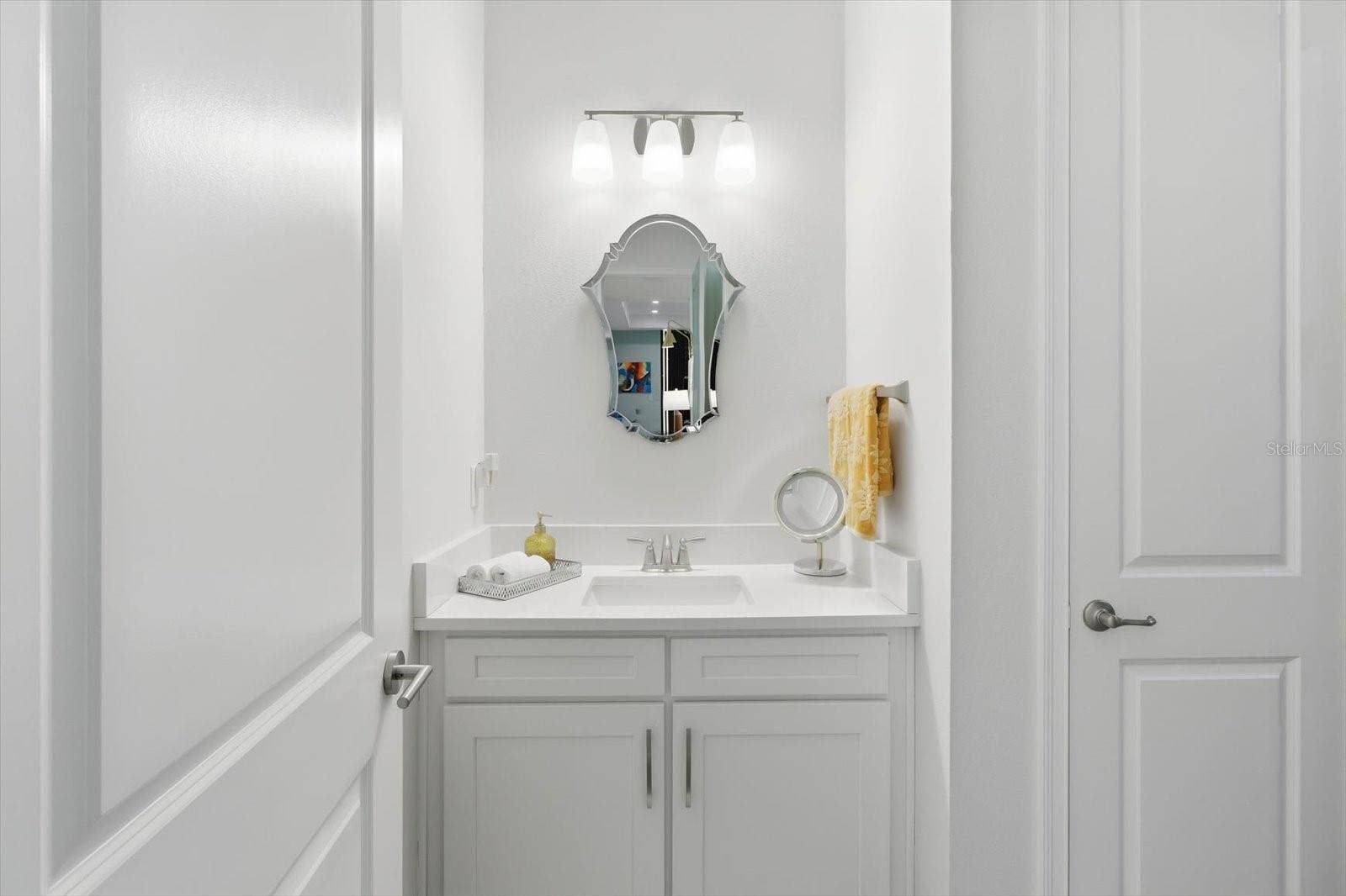 4477 MAJESTIC HILLS LOOP, Brooksville, FL 34601 Guest Bath