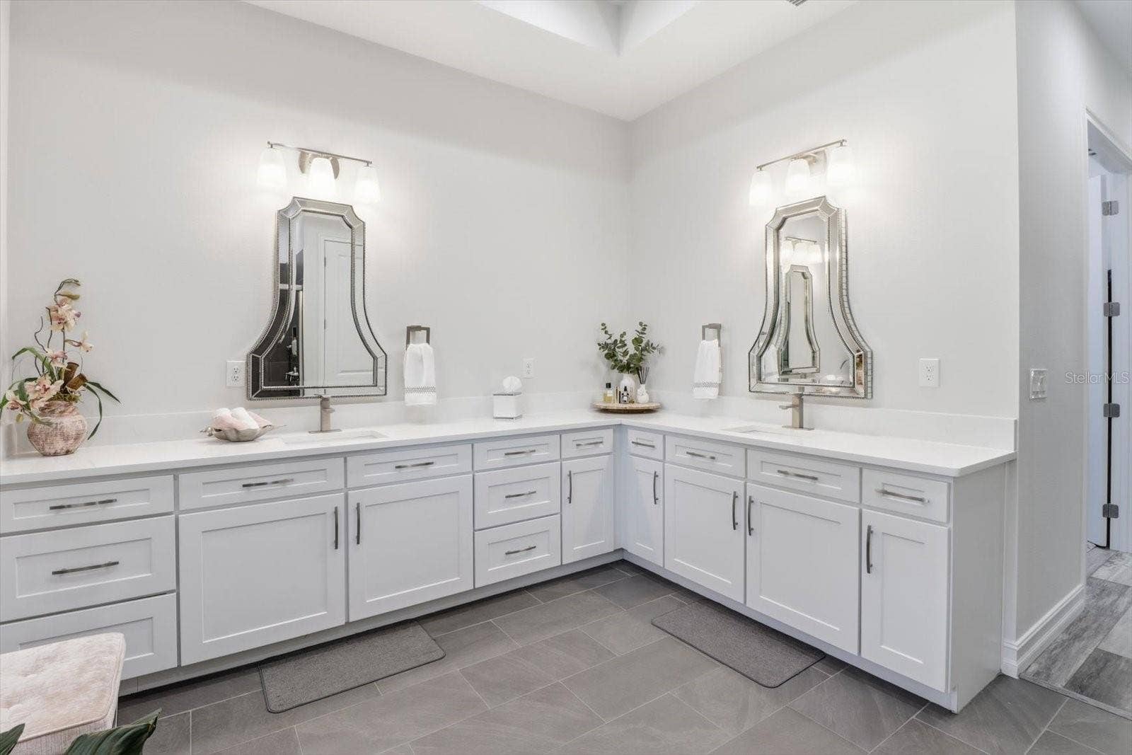 4477 MAJESTIC HILLS LOOP, Brooksville, FL 34601 Primary Bath