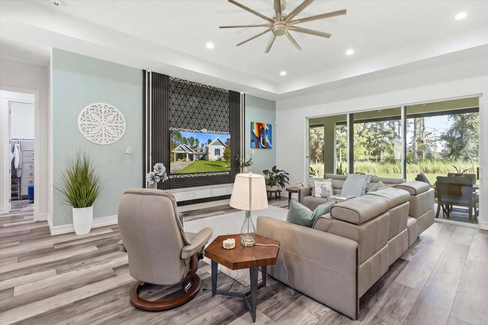 4477 MAJESTIC HILLS LOOP, Brooksville, FL 34601 Living Room