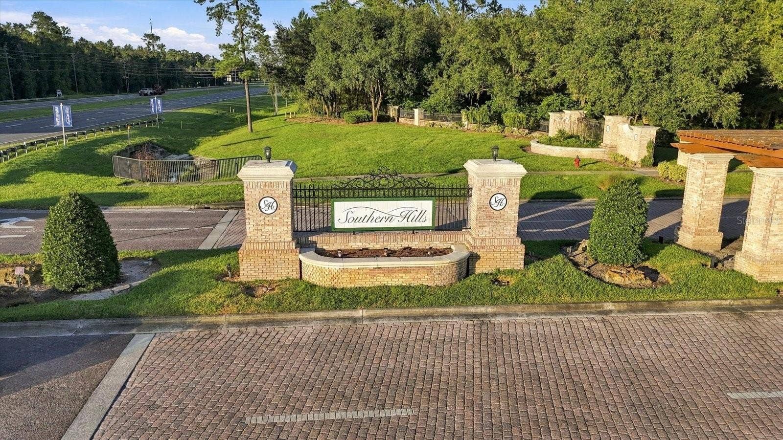 4477 MAJESTIC HILLS LOOP, Brooksville, FL 34601 4477 MAJESTIC HILLS LOOP, Brooksville, FL 34601