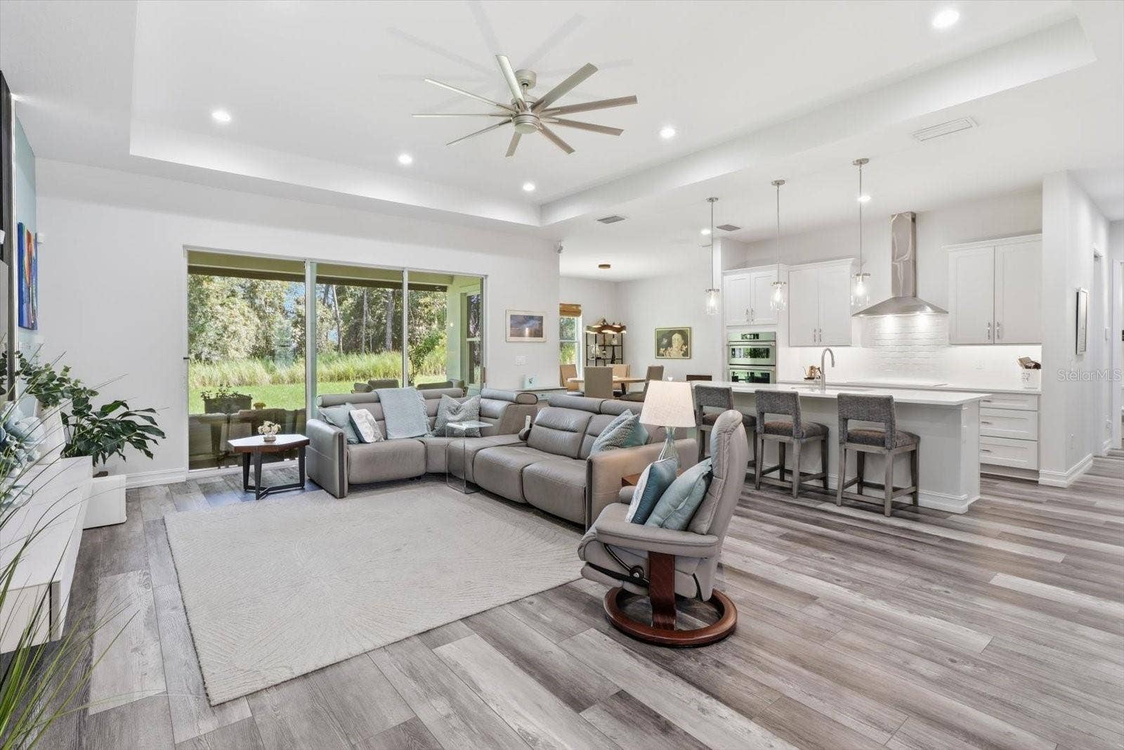 4477 MAJESTIC HILLS LOOP, Brooksville, FL 34601 Living Room