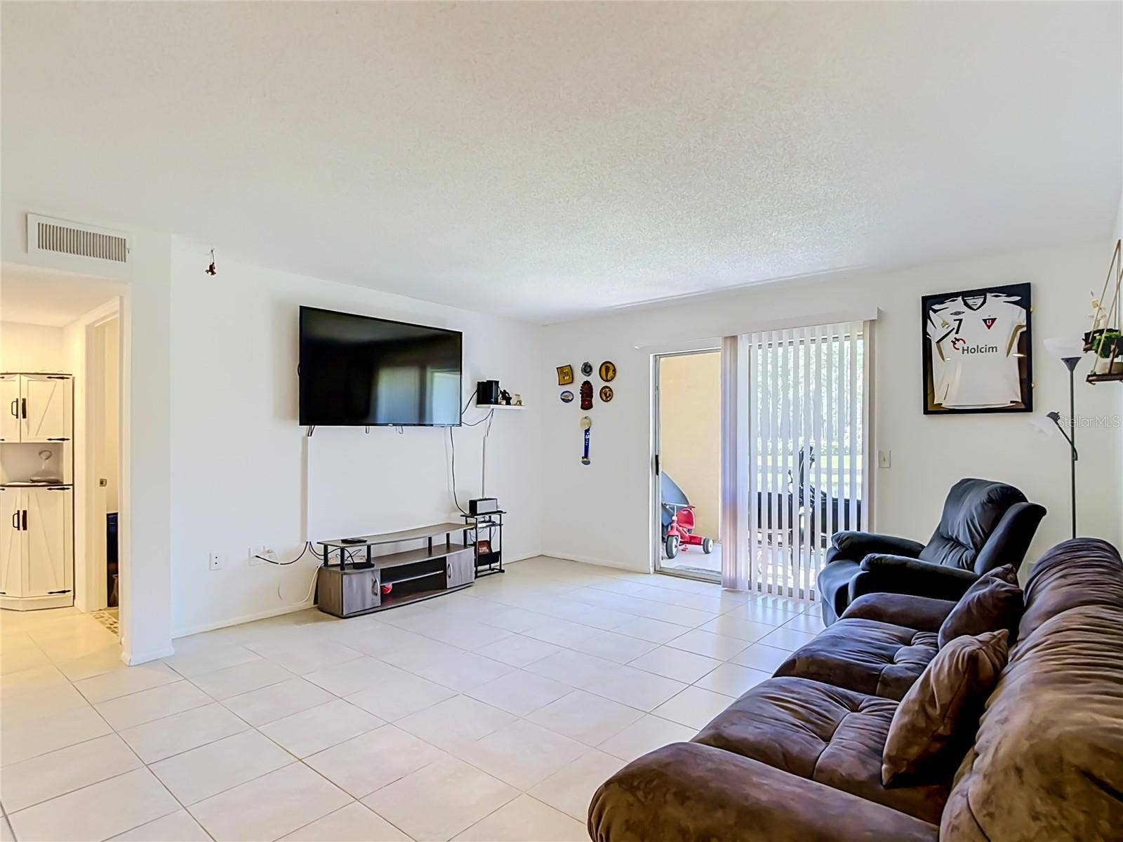 9481 HIGHLAND OAK DRIVE, #1202, Tampa, FL 33647