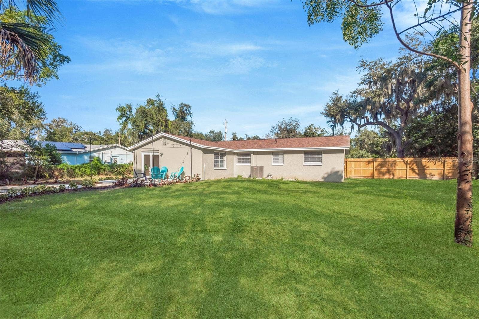 6809 VALRIE LANE, Riverview, FL 33569 6809 VALRIE LANE, Riverview, FL 33569