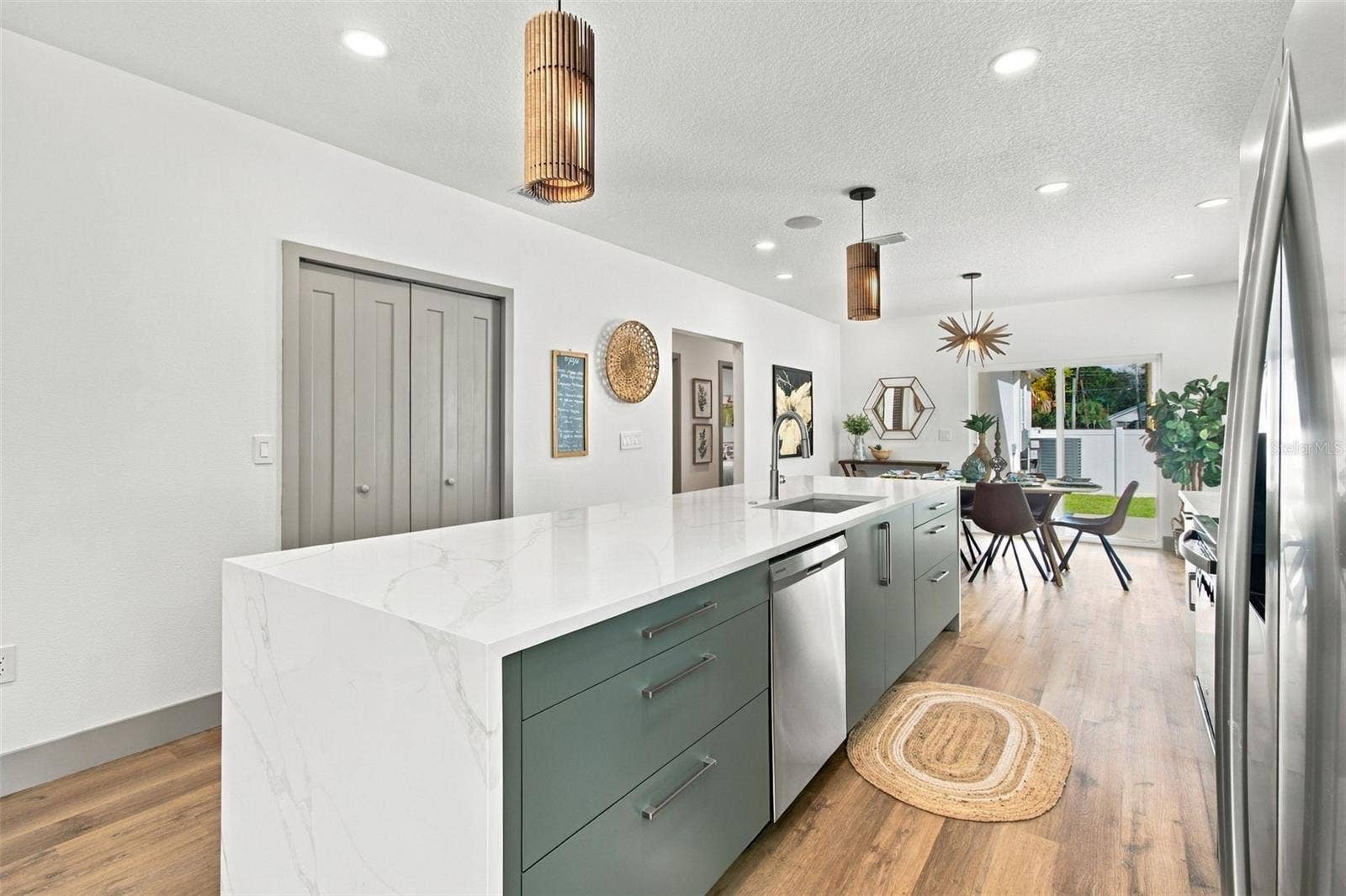 2230 KINGSTON STREET S, St Petersburg, FL 33711