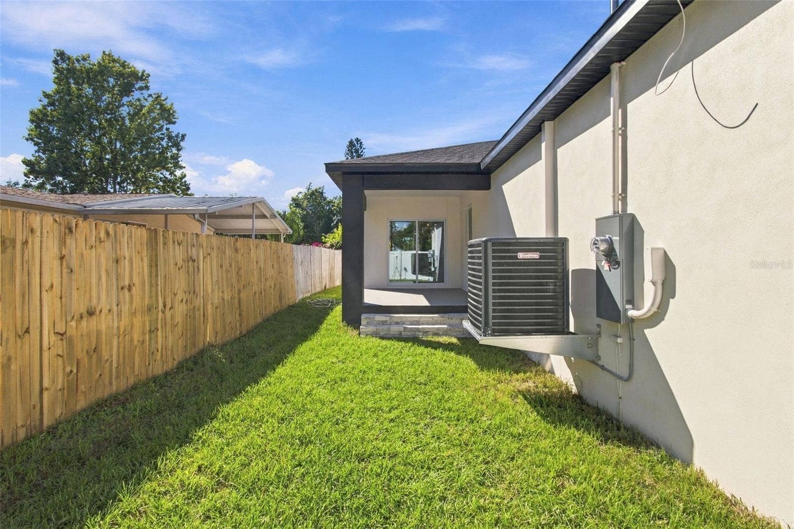 2230 KINGSTON STREET S, St Petersburg, FL 33711