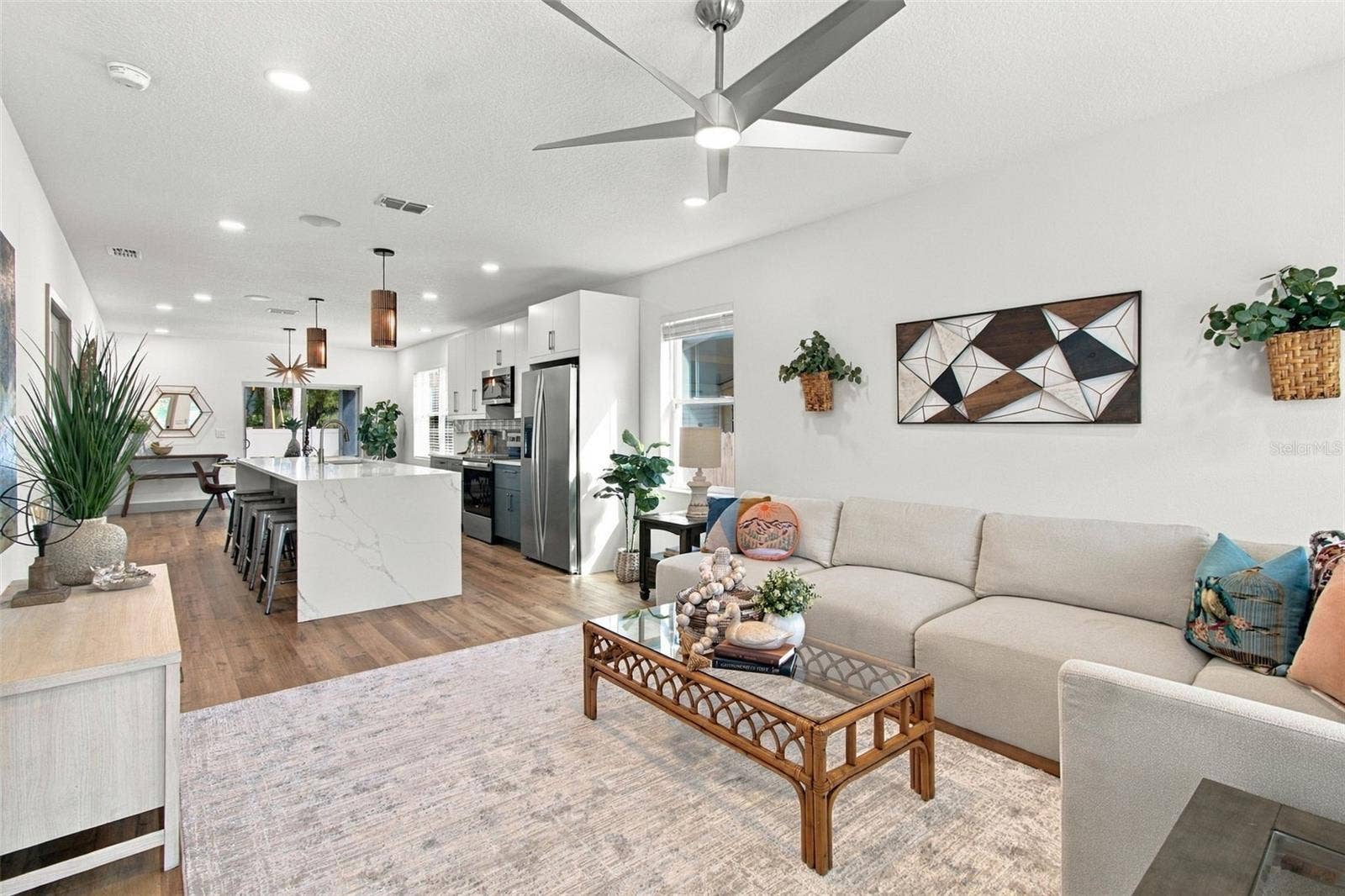 2230 KINGSTON STREET S, St Petersburg, FL 33711