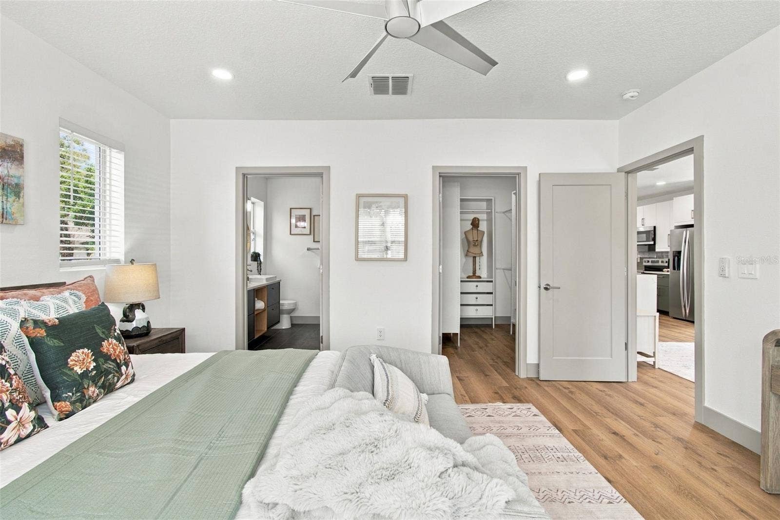 2230 KINGSTON STREET S, St Petersburg, FL 33711