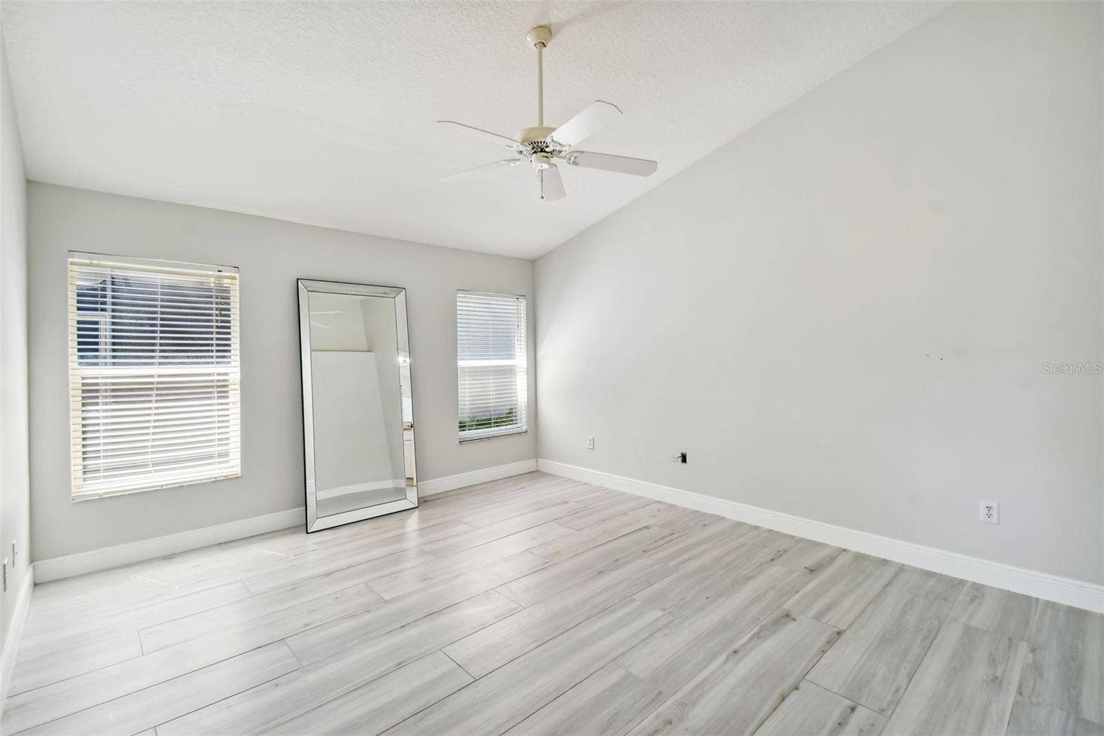 10412 LUCAYA DRIVE, Tampa, FL 33647 10412 LUCAYA DRIVE, Tampa, FL 33647