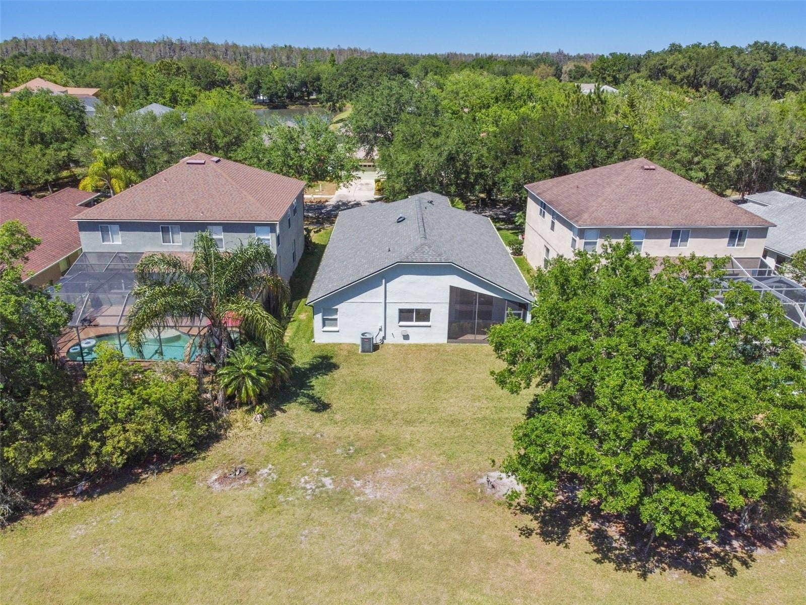 10412 LUCAYA DRIVE, Tampa, FL 33647 10412 LUCAYA DRIVE, Tampa, FL 33647