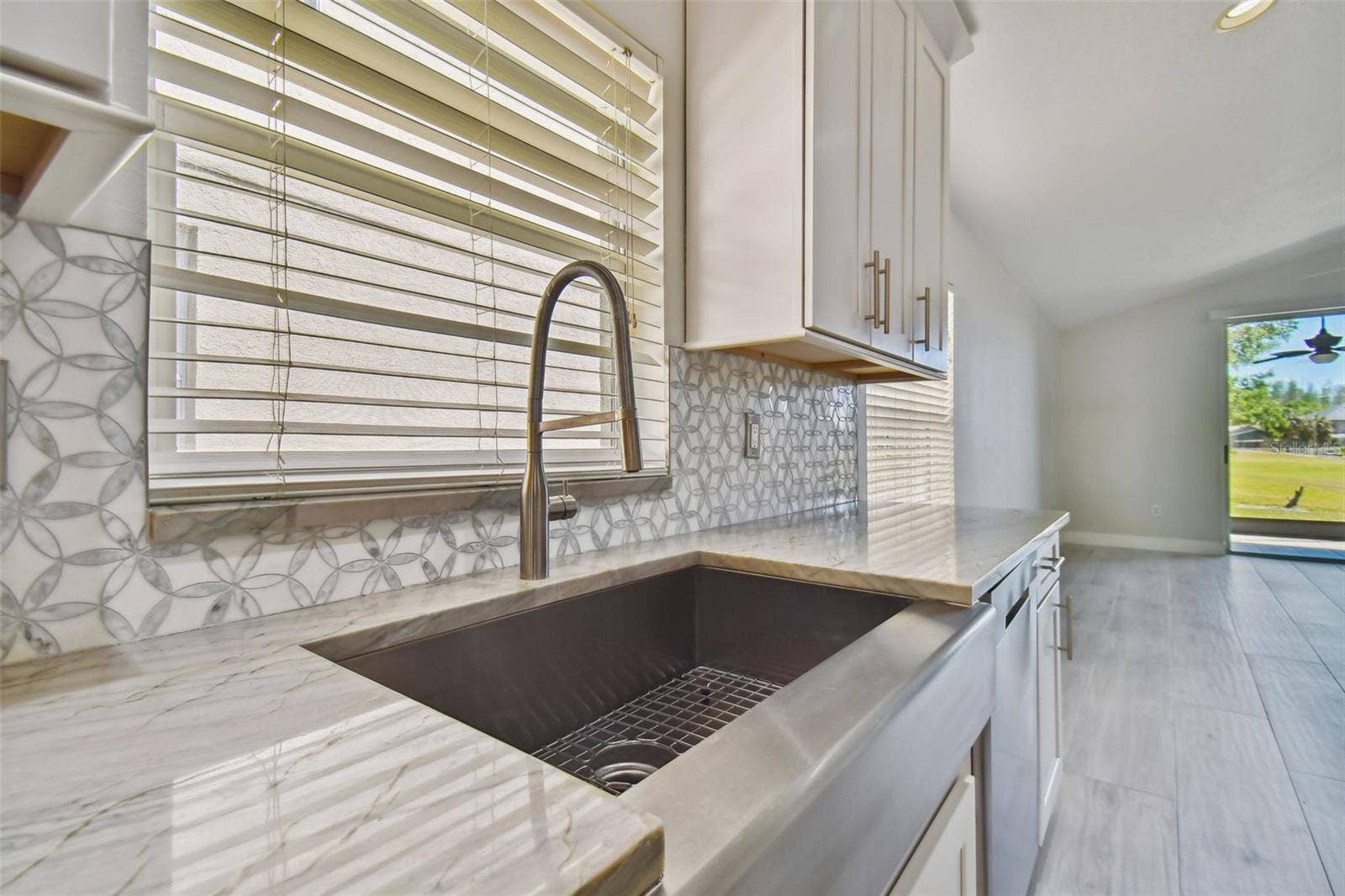 10412 LUCAYA DRIVE, Tampa, FL 33647 10412 LUCAYA DRIVE, Tampa, FL 33647