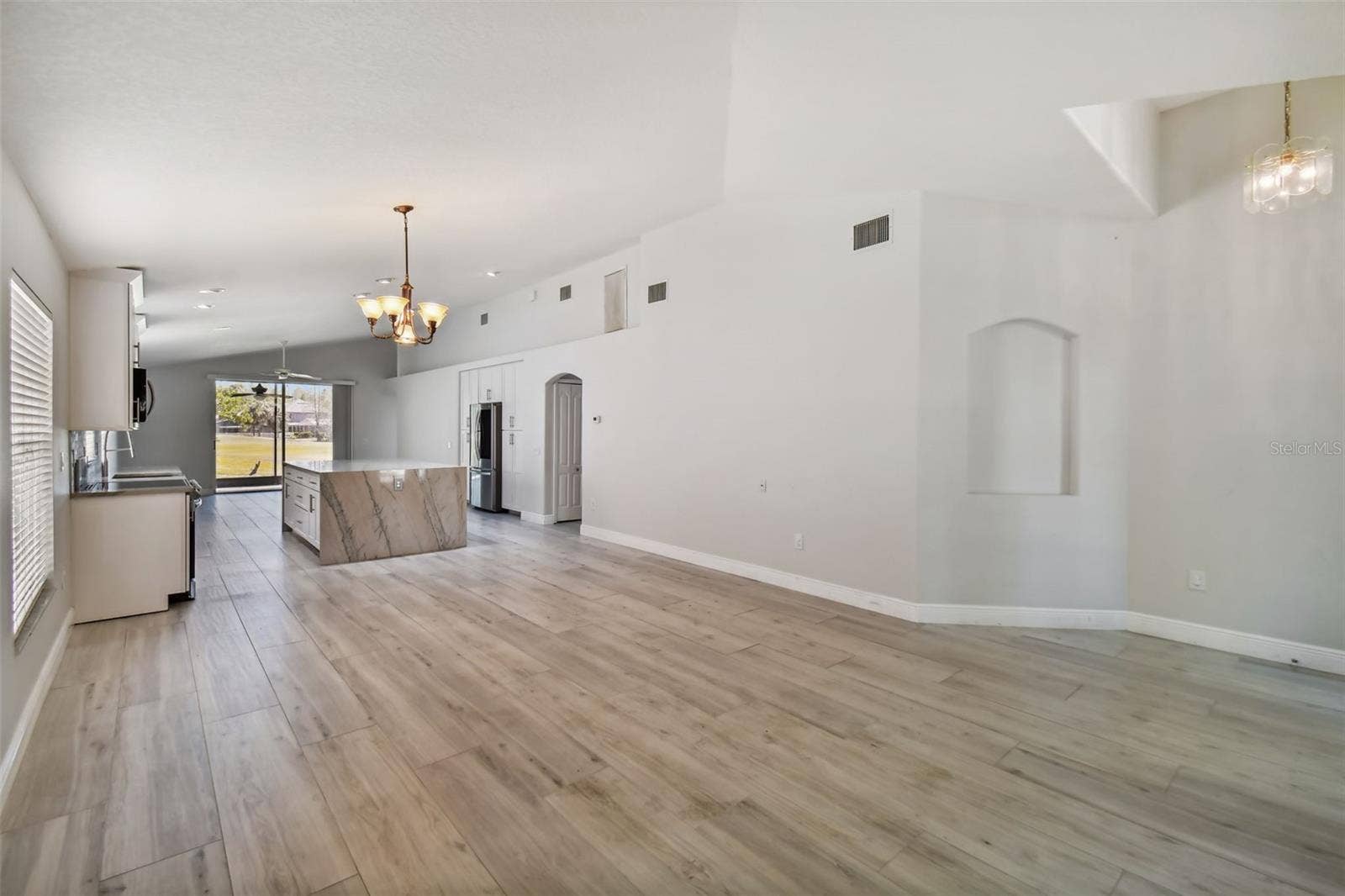 10412 LUCAYA DRIVE, Tampa, FL 33647 10412 LUCAYA DRIVE, Tampa, FL 33647